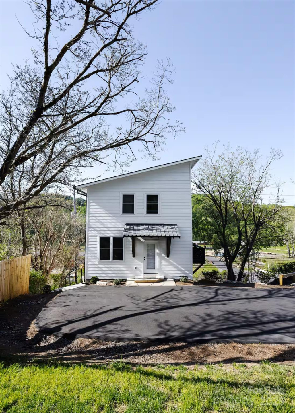 1057 Riverside Drive - Photo 29