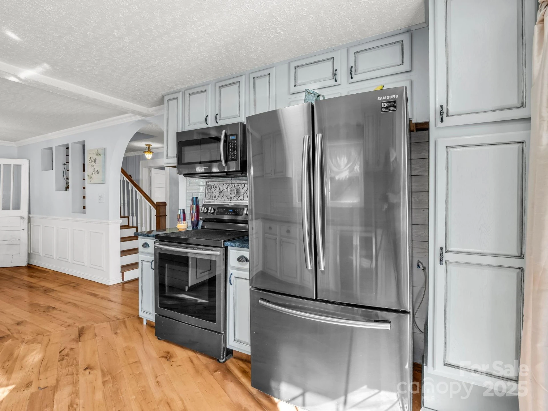 187 High Road - Photo 5