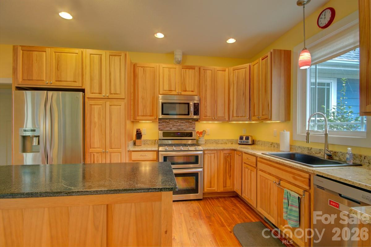 751 Everett Road - Photo 11