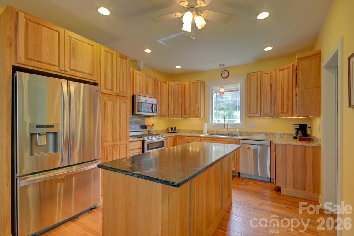 751 Everett Road - Photo 4