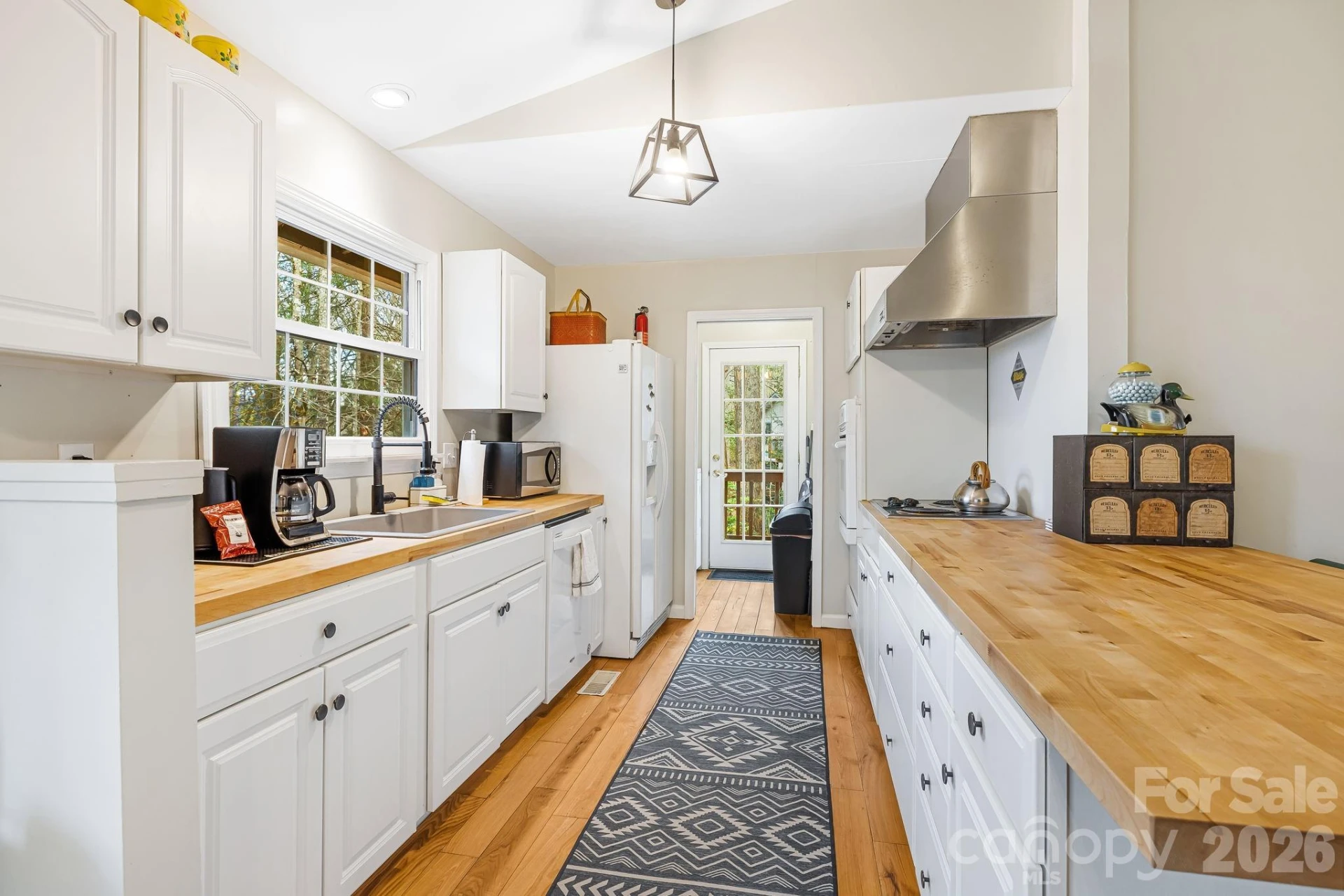 741 Three Mile Knob Road - Photo 18