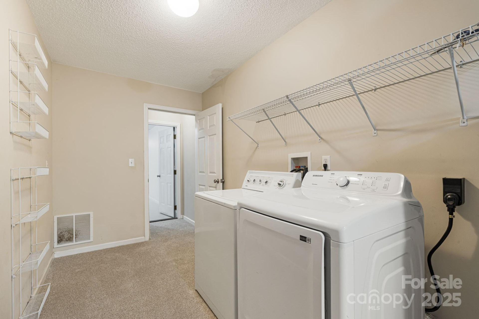 207 Christina Court - Photo 24