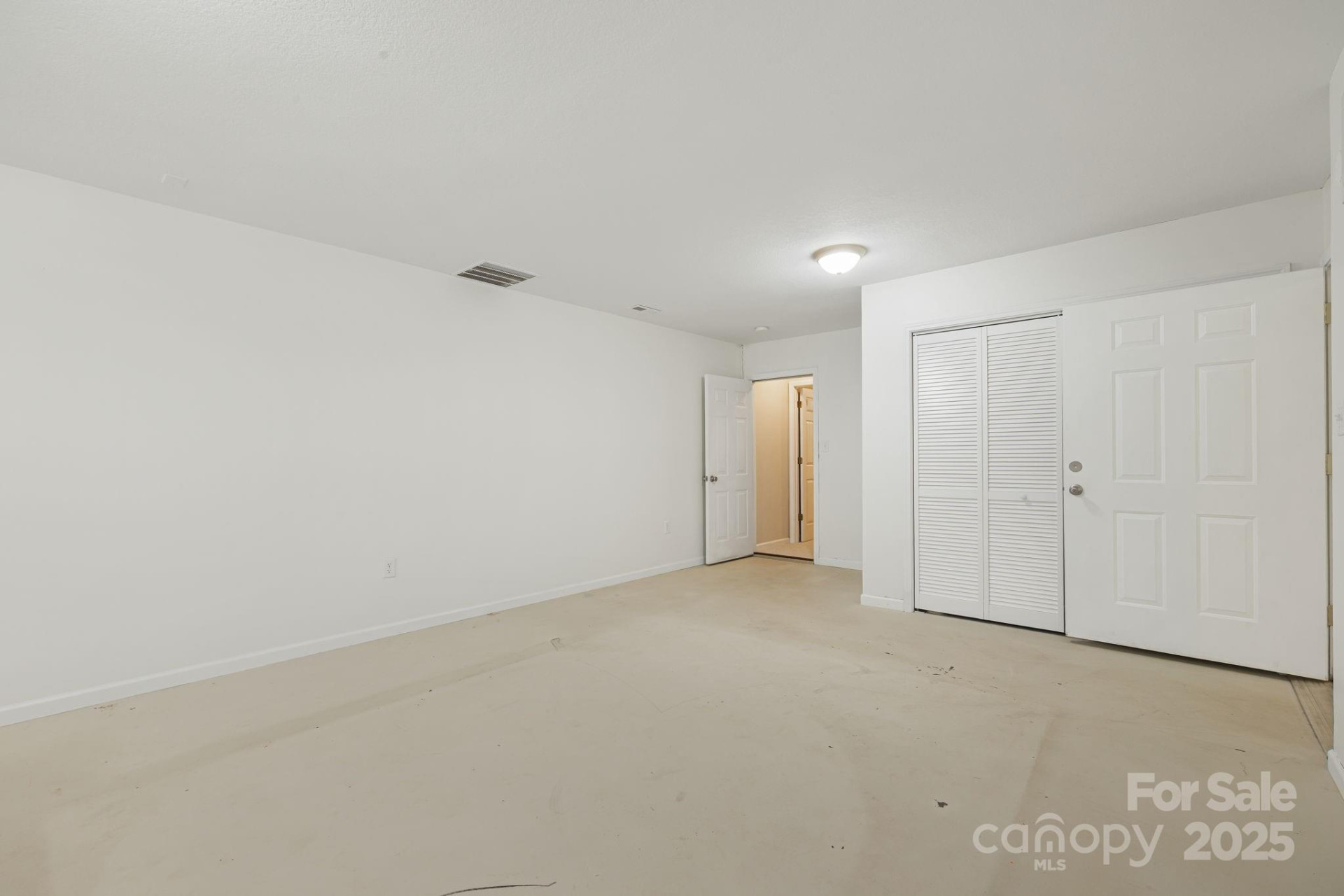 207 Christina Court - Photo 33