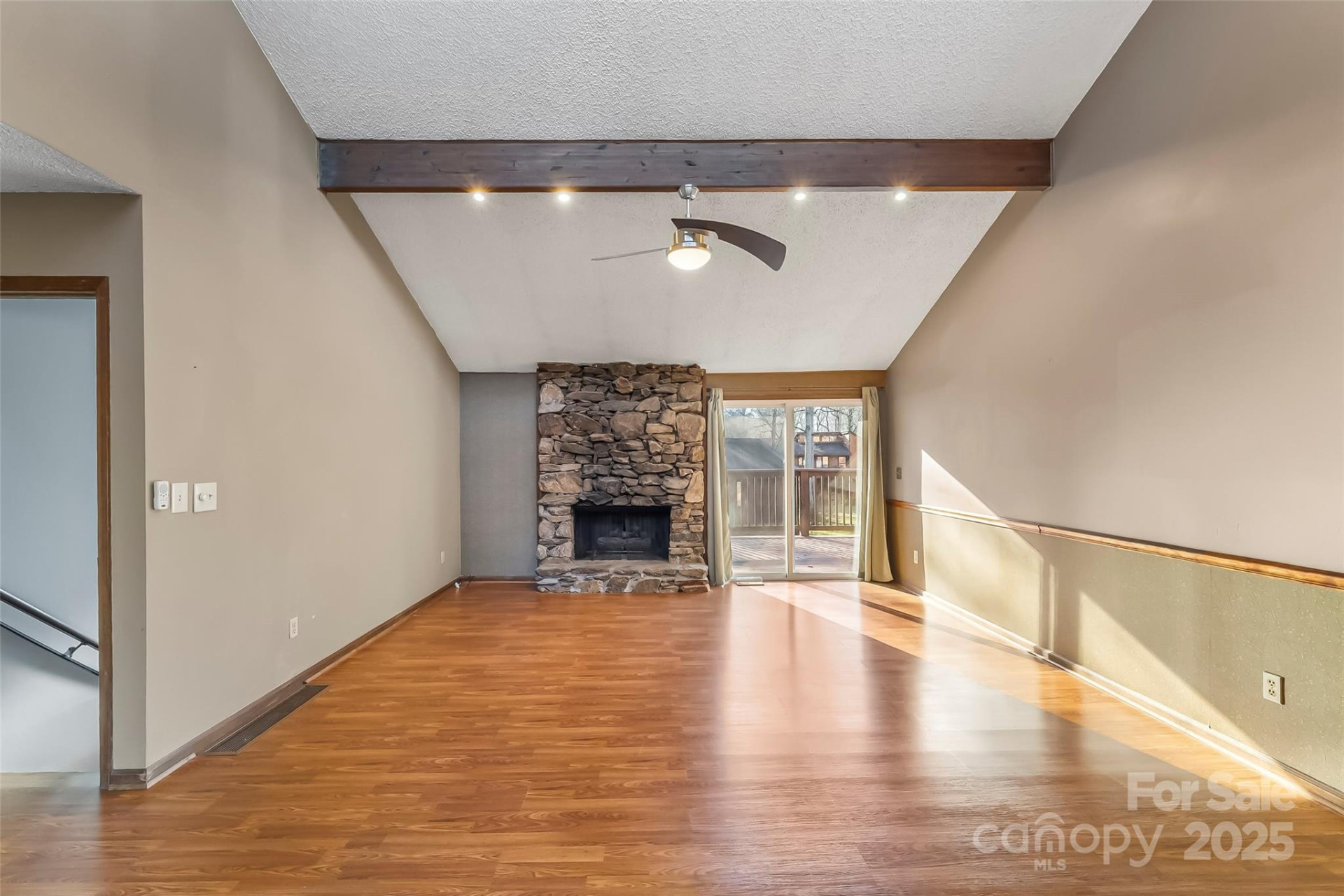 39 Oak Court - Photo 5