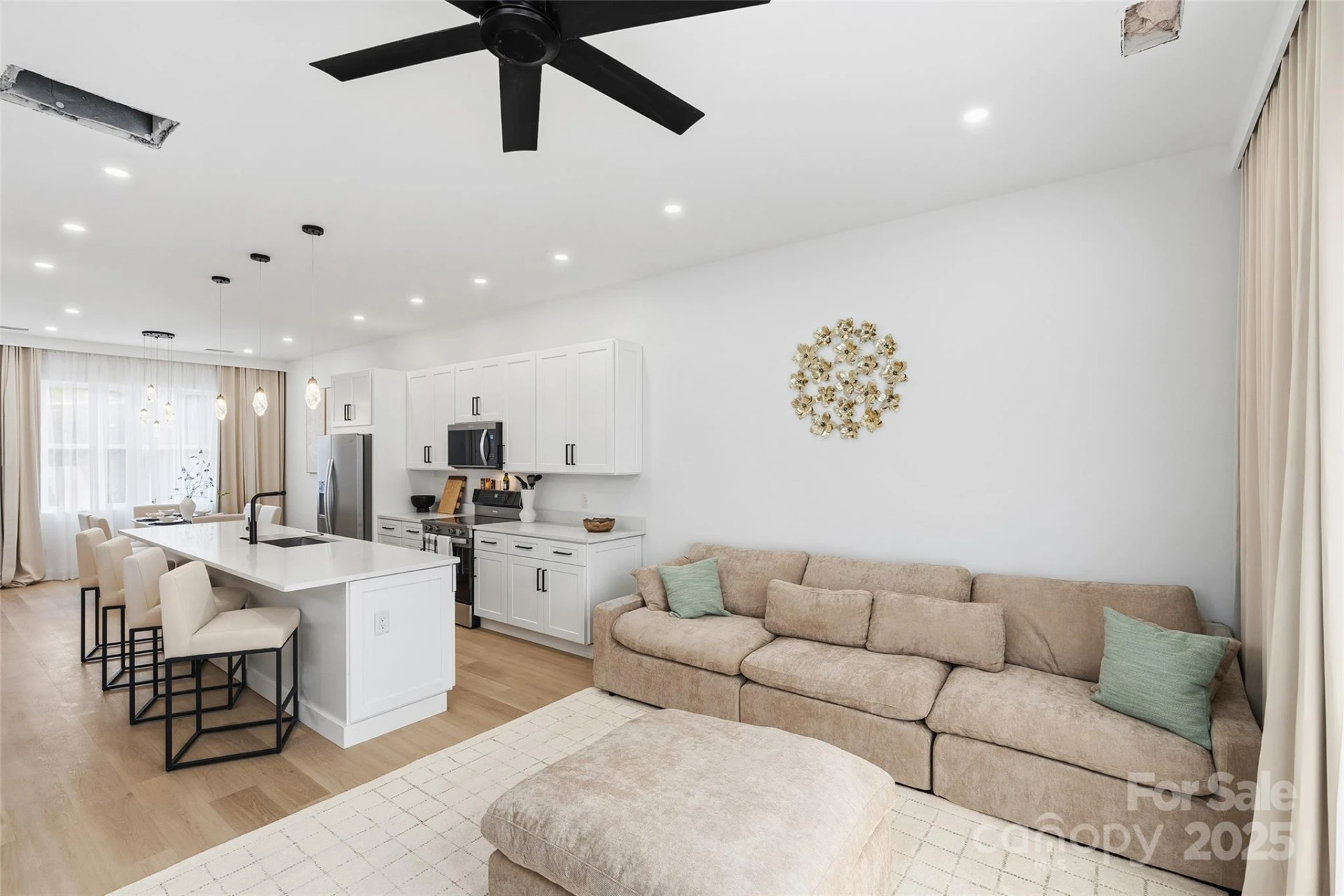 41 Richland Street - Photo 2