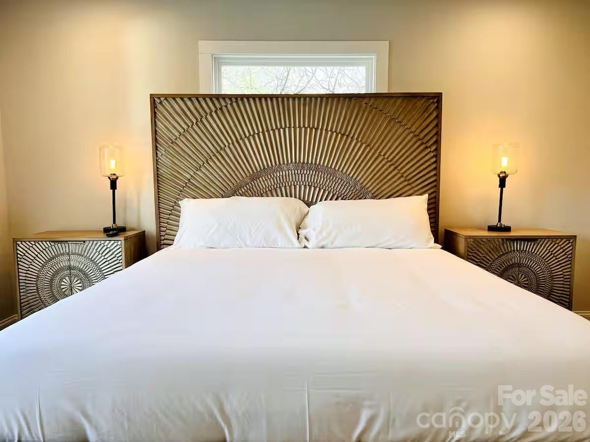 1063 Riverside Drive - Photo 16