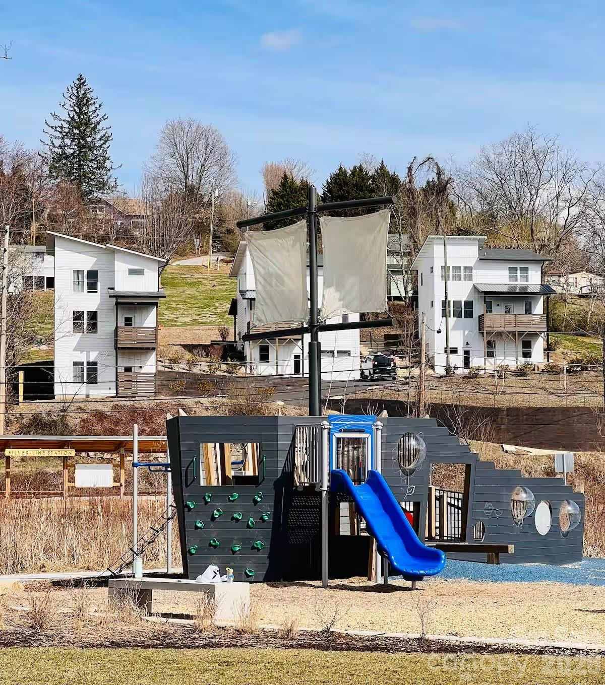 1063 Riverside Drive - Photo 20