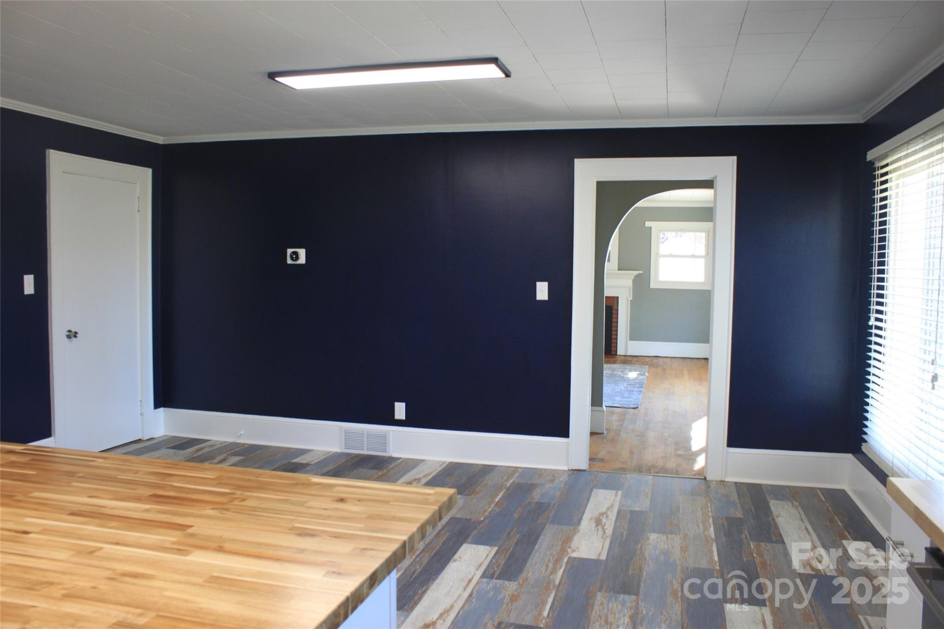 203 Trout Street - Photo 13