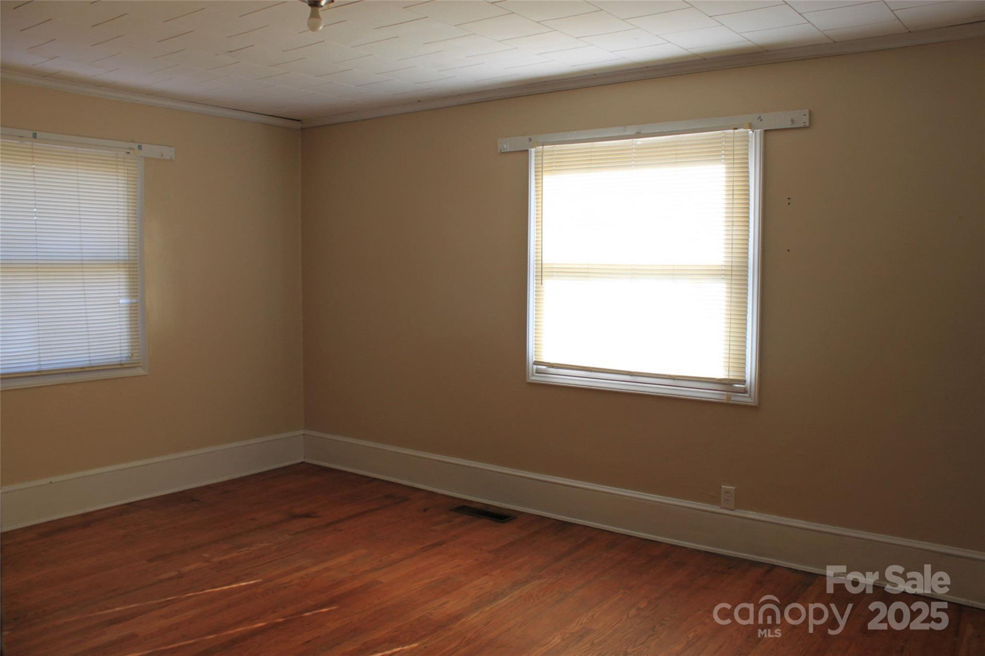 203 Trout Street - Photo 24