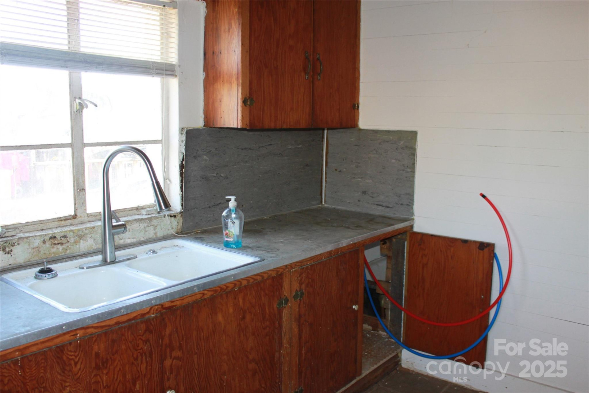 203 Trout Street - Photo 32