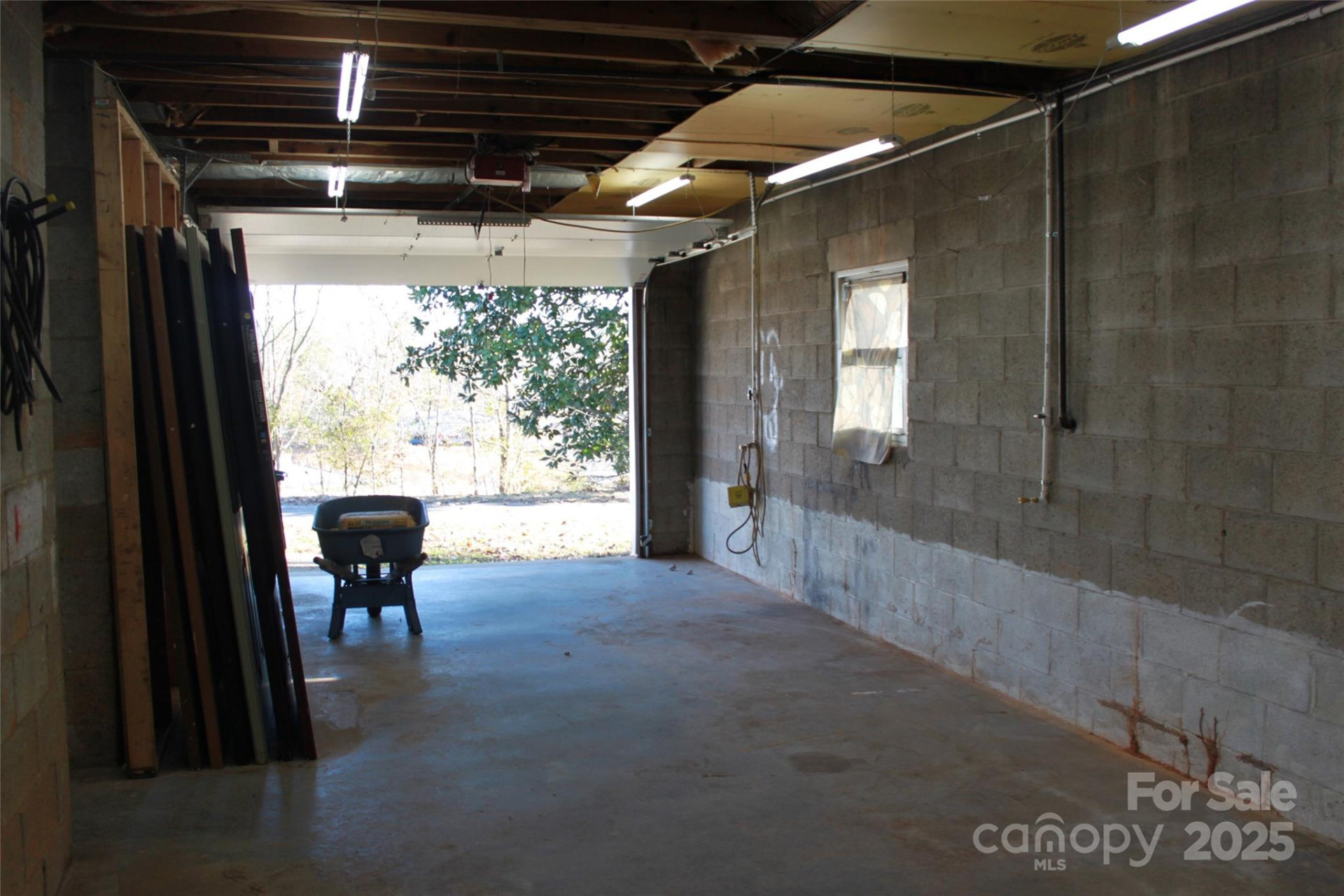 203 Trout Street - Photo 38