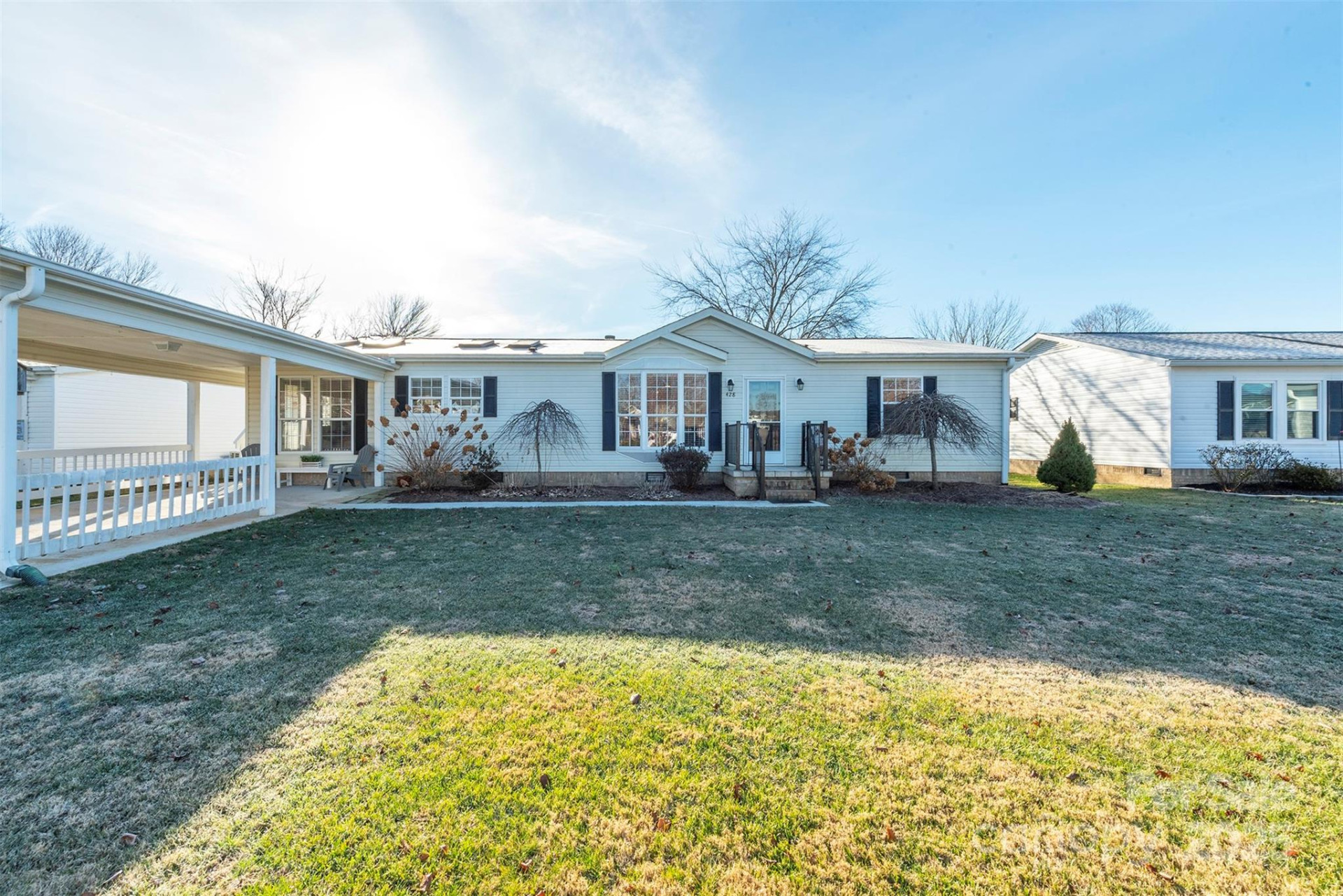 428 Riverwind Drive - Photo 2