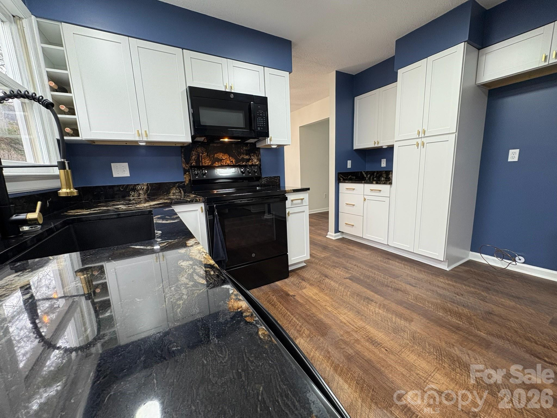 13 Laurel Place - Photo 12