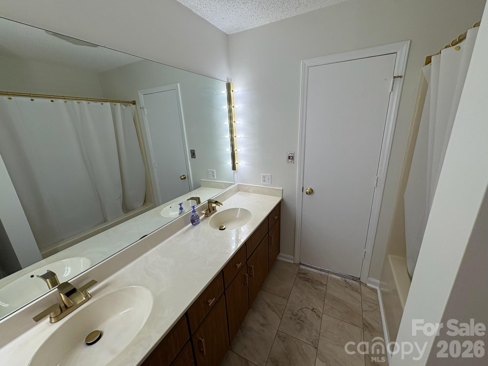 13 Laurel Place - Photo 30