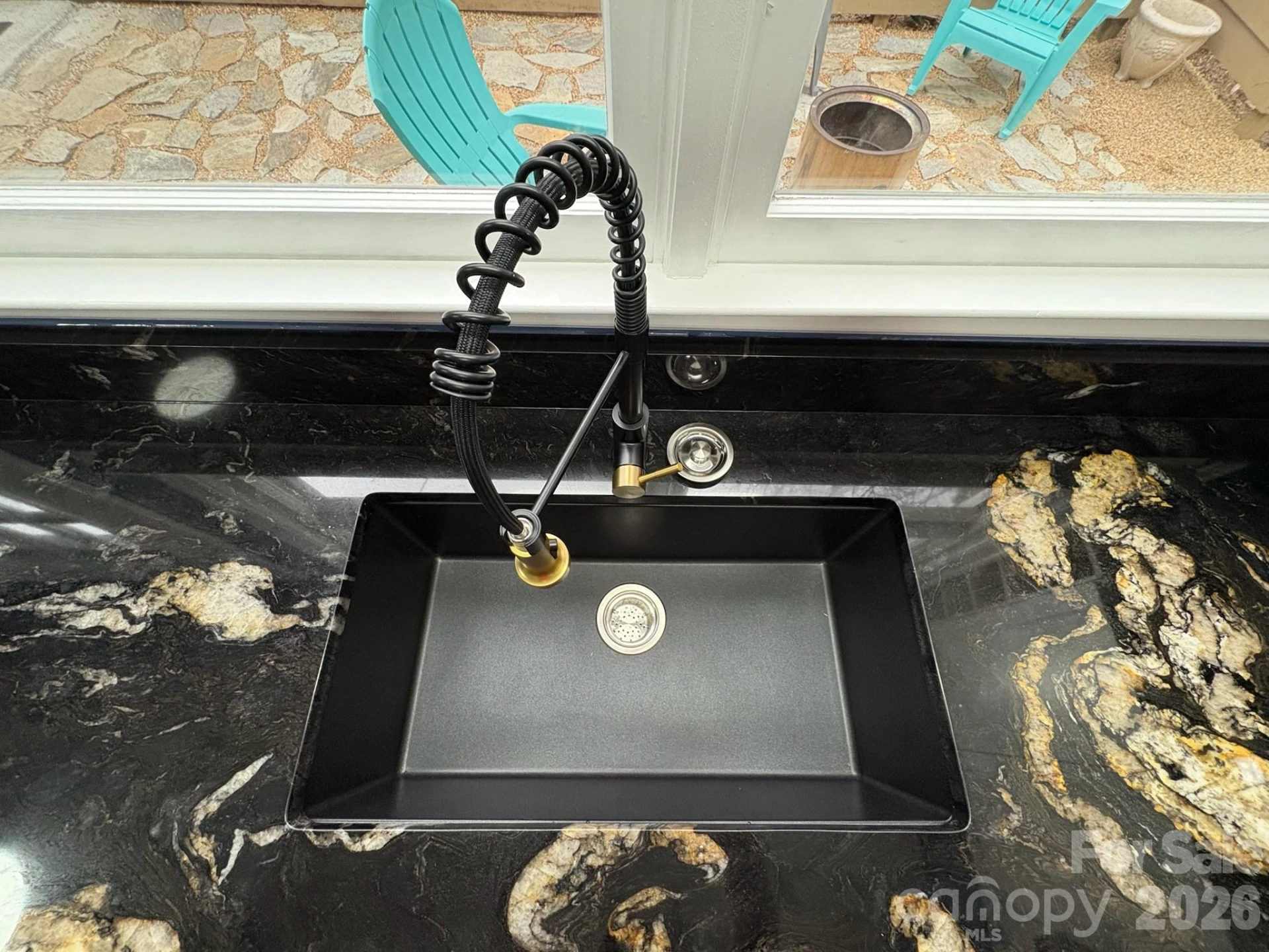 13 Laurel Place - Photo 10