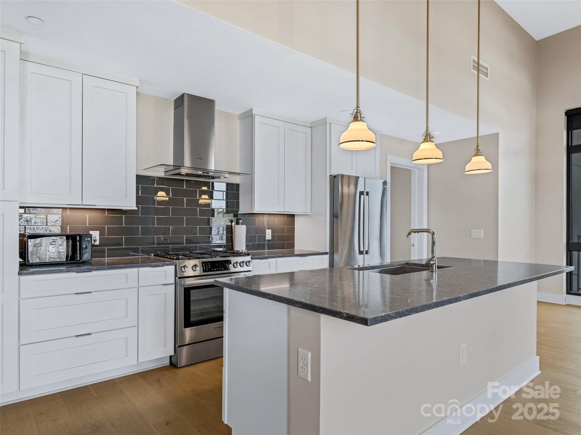 145 Biltmore Avenue #702 - Photo 12