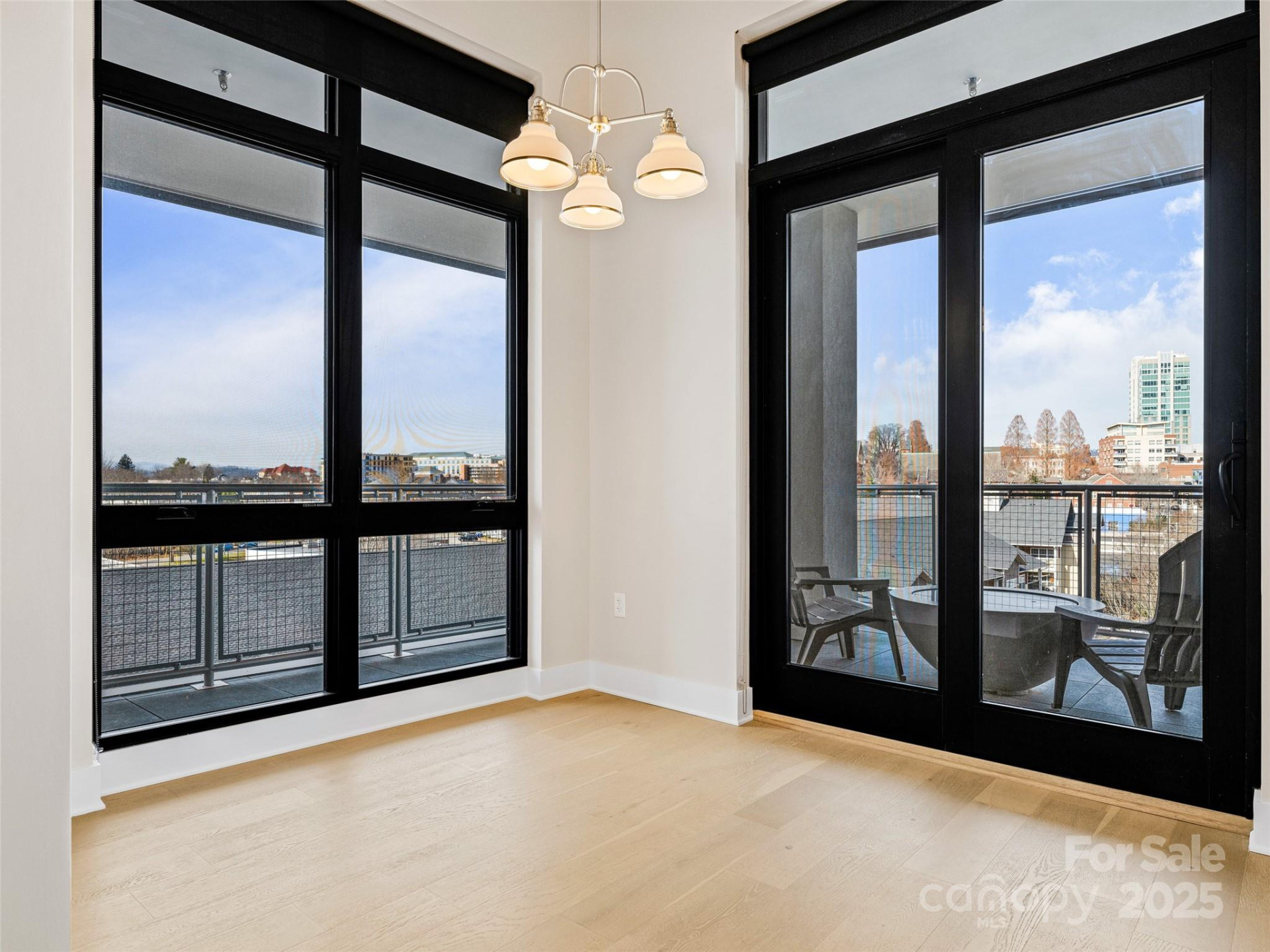 145 Biltmore Avenue #702 - Photo 16