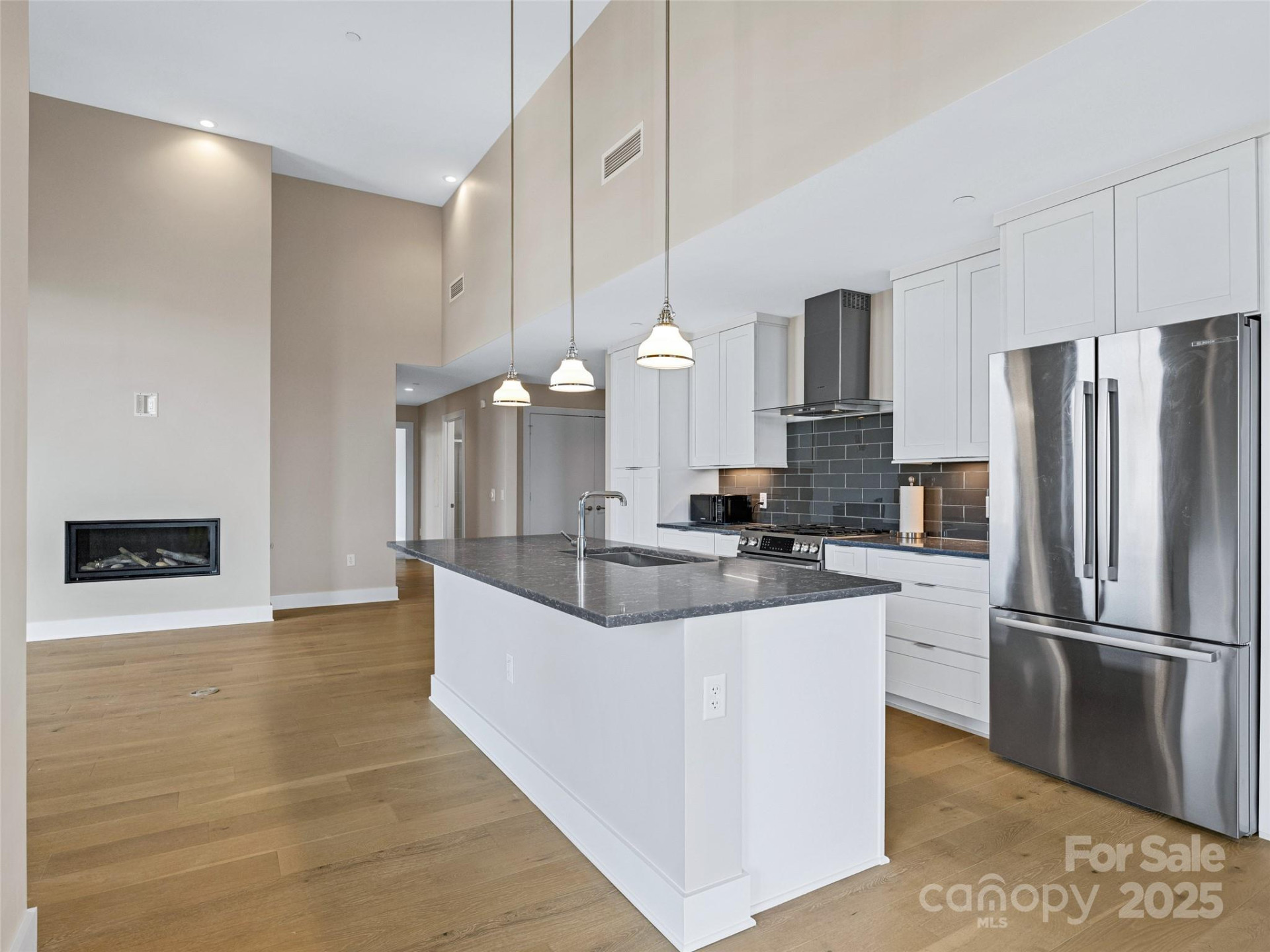 145 Biltmore Avenue #702 - Photo 17