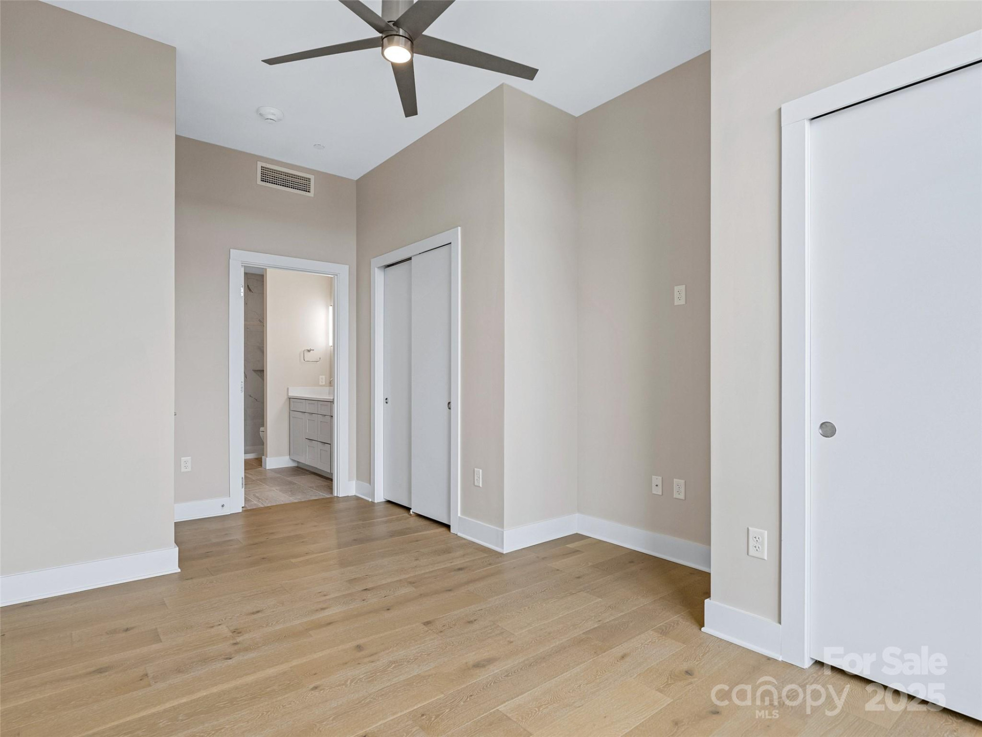 145 Biltmore Avenue #702 - Photo 38
