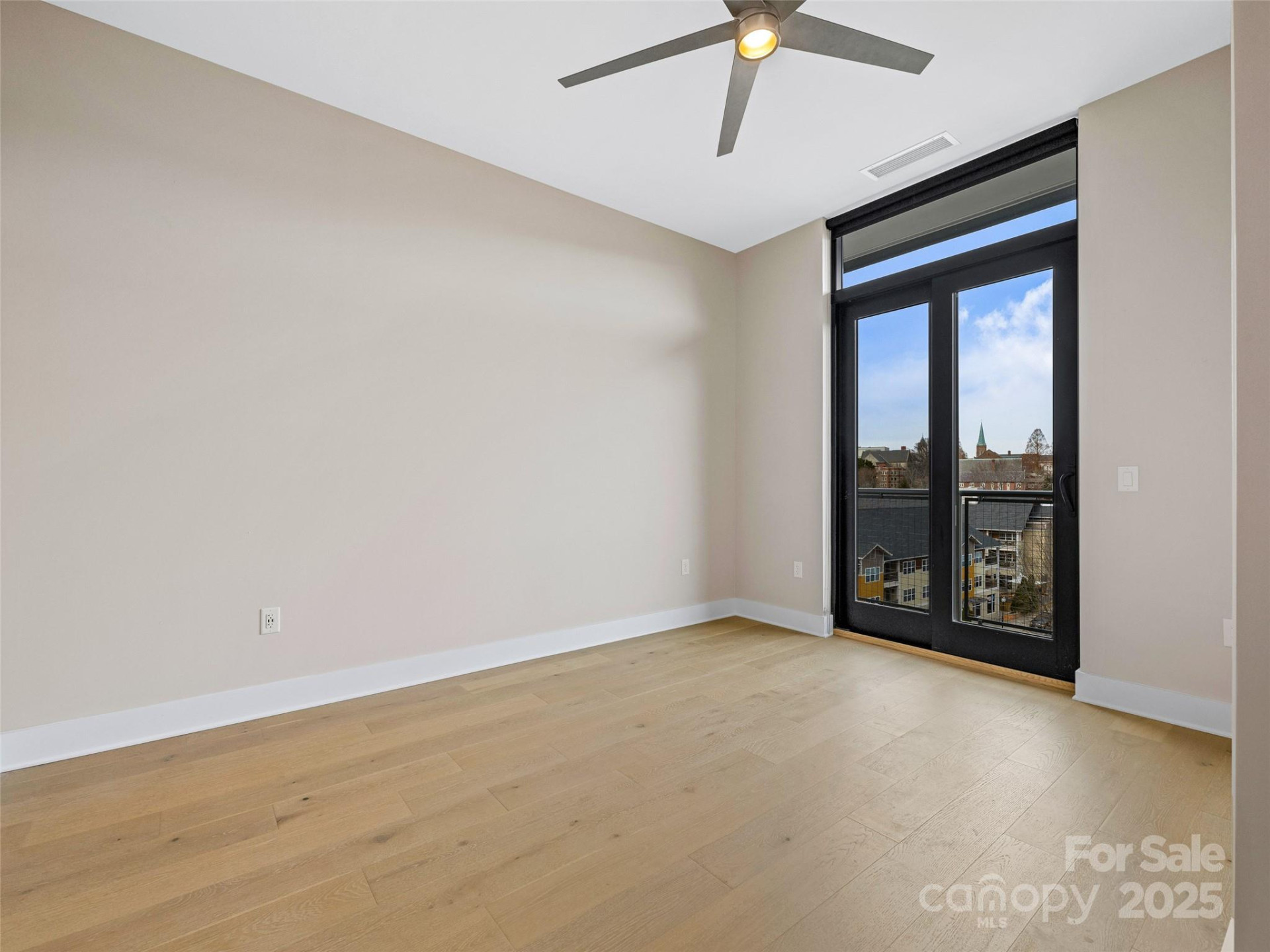 145 Biltmore Avenue #702 - Photo 43