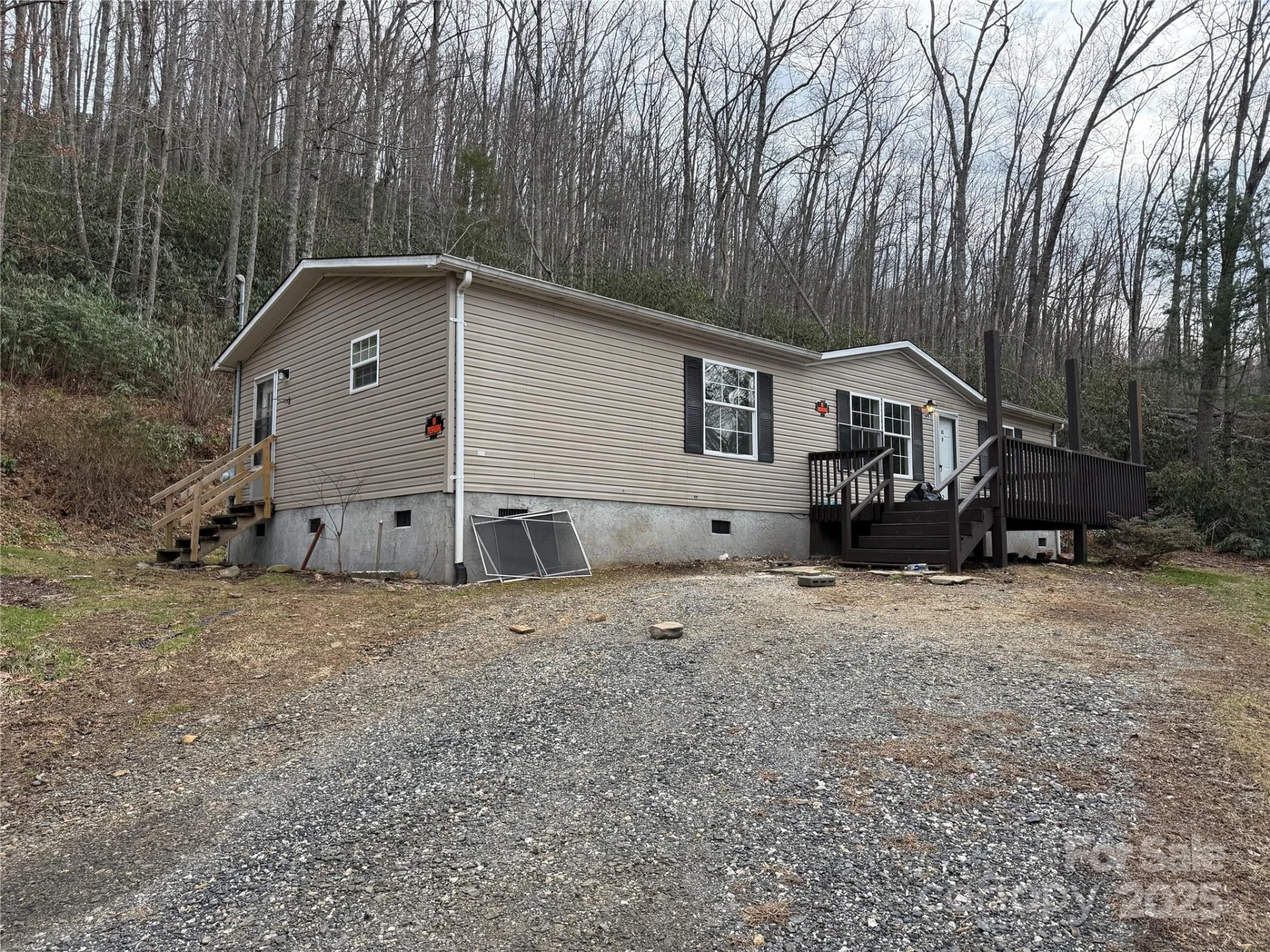 55 Twin Oaks Lane