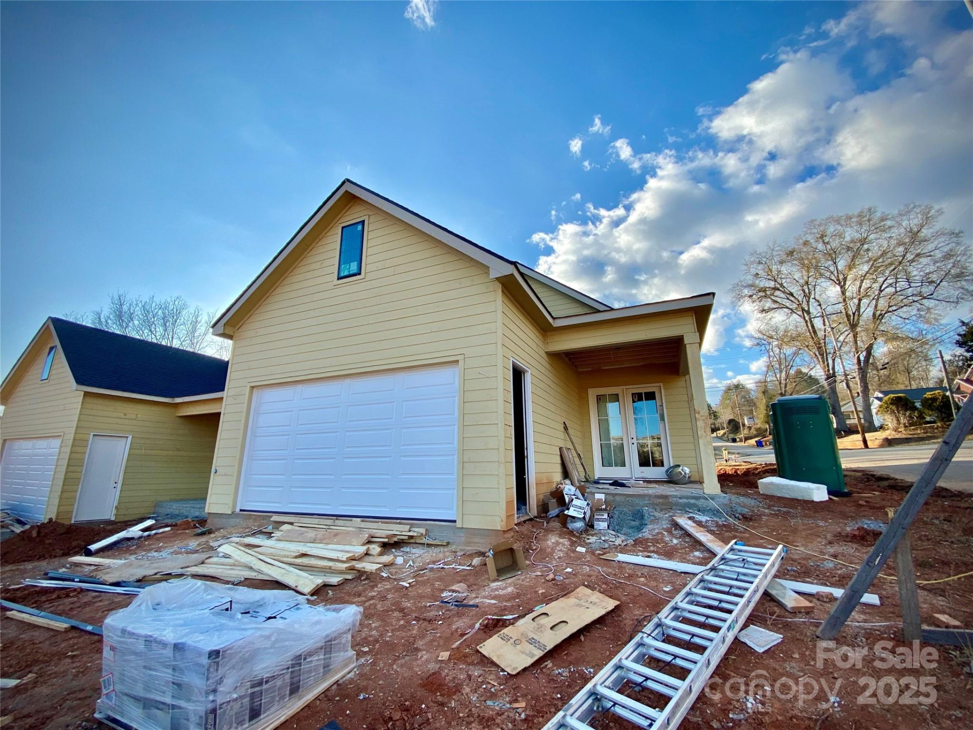 174 Mitchell Street - Photo 2