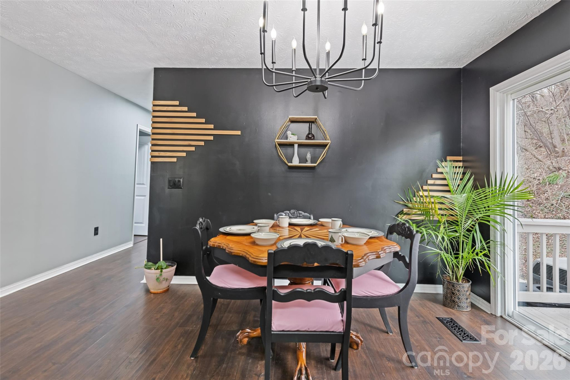 144 Pinehaven Drive - Photo 10