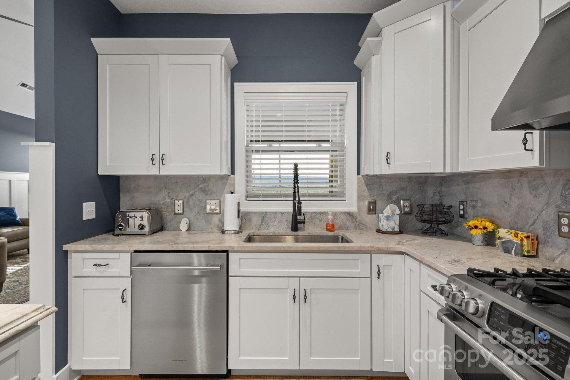 235 Windstone Drive - Photo 10