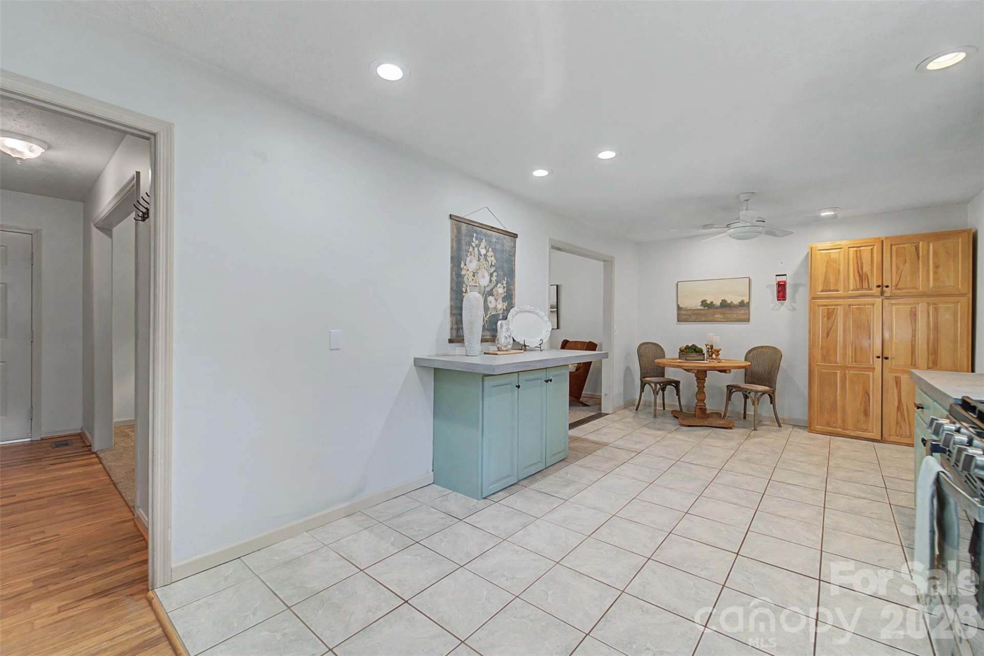 1037 Country Club Drive - Photo 11