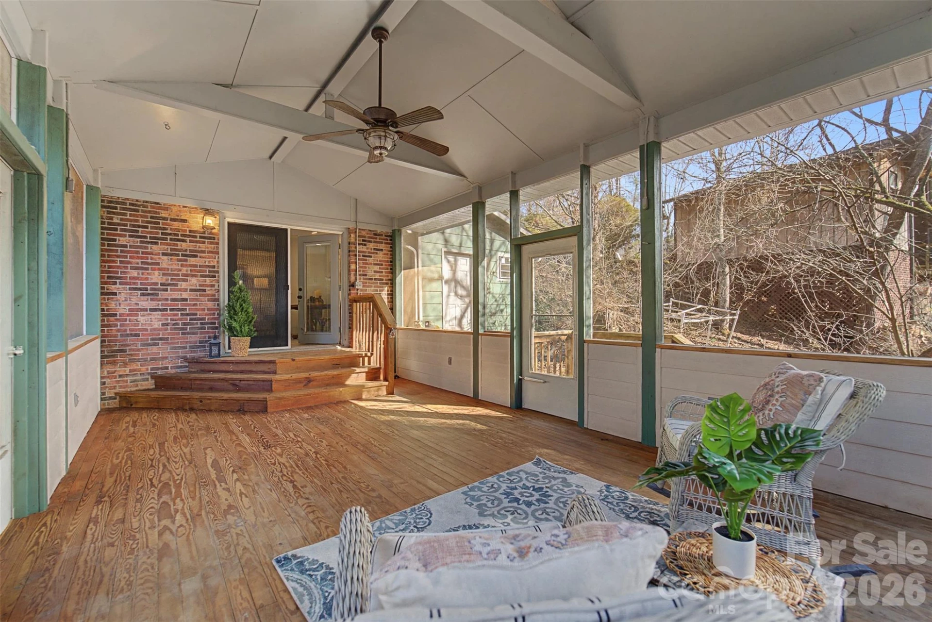 1037 Country Club Drive - Photo 15