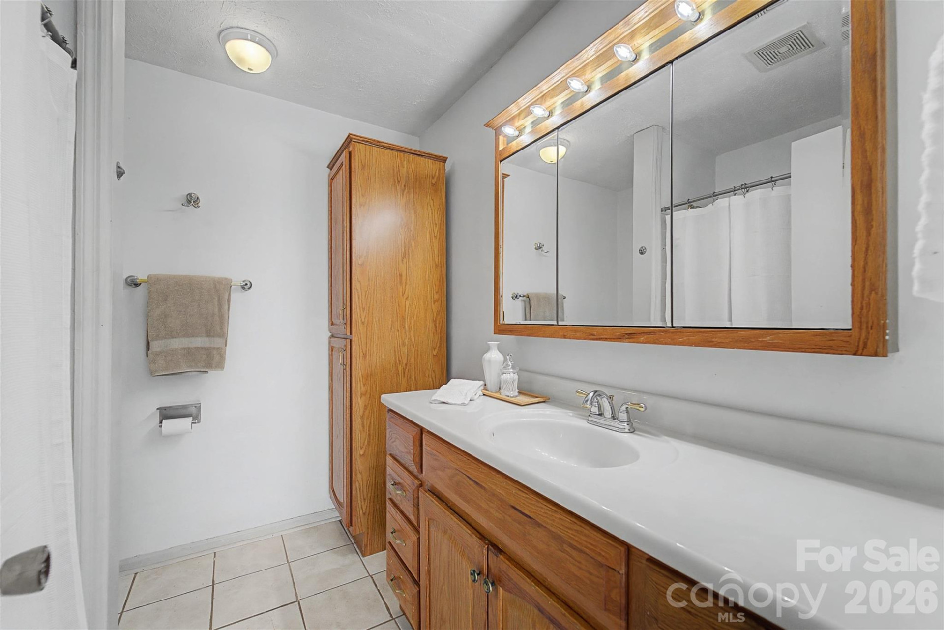 1037 Country Club Drive - Photo 29