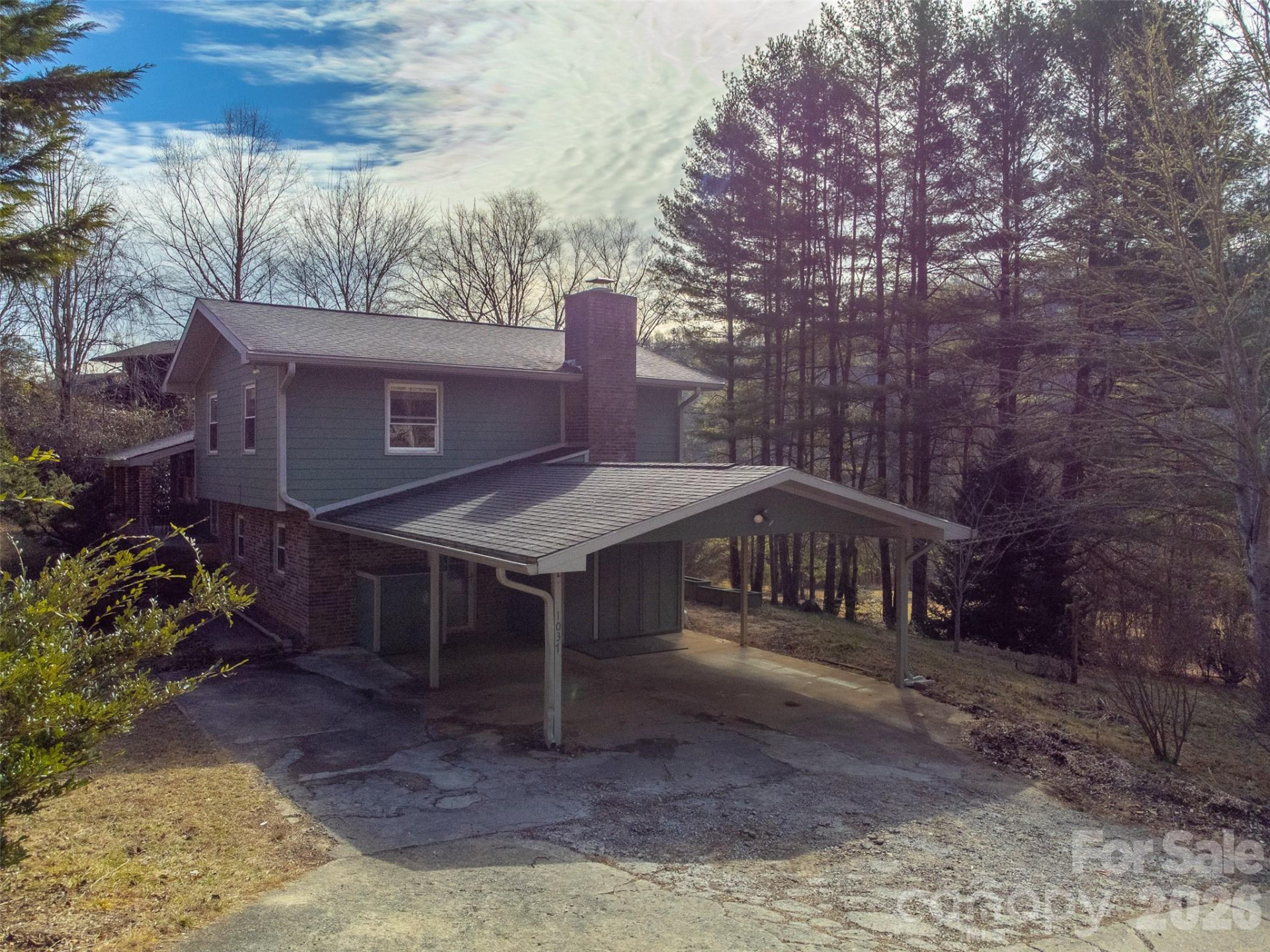 1037 Country Club Drive - Photo 4