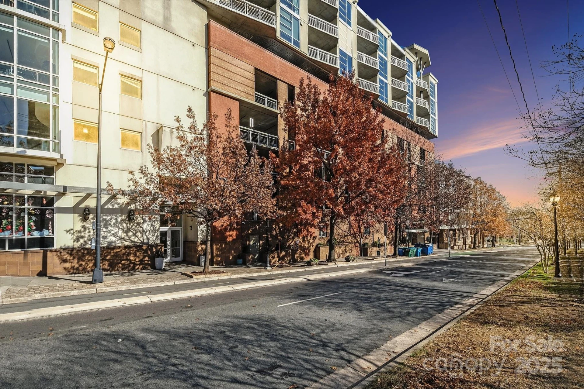 505 Sixth Street #304 - Photo 2