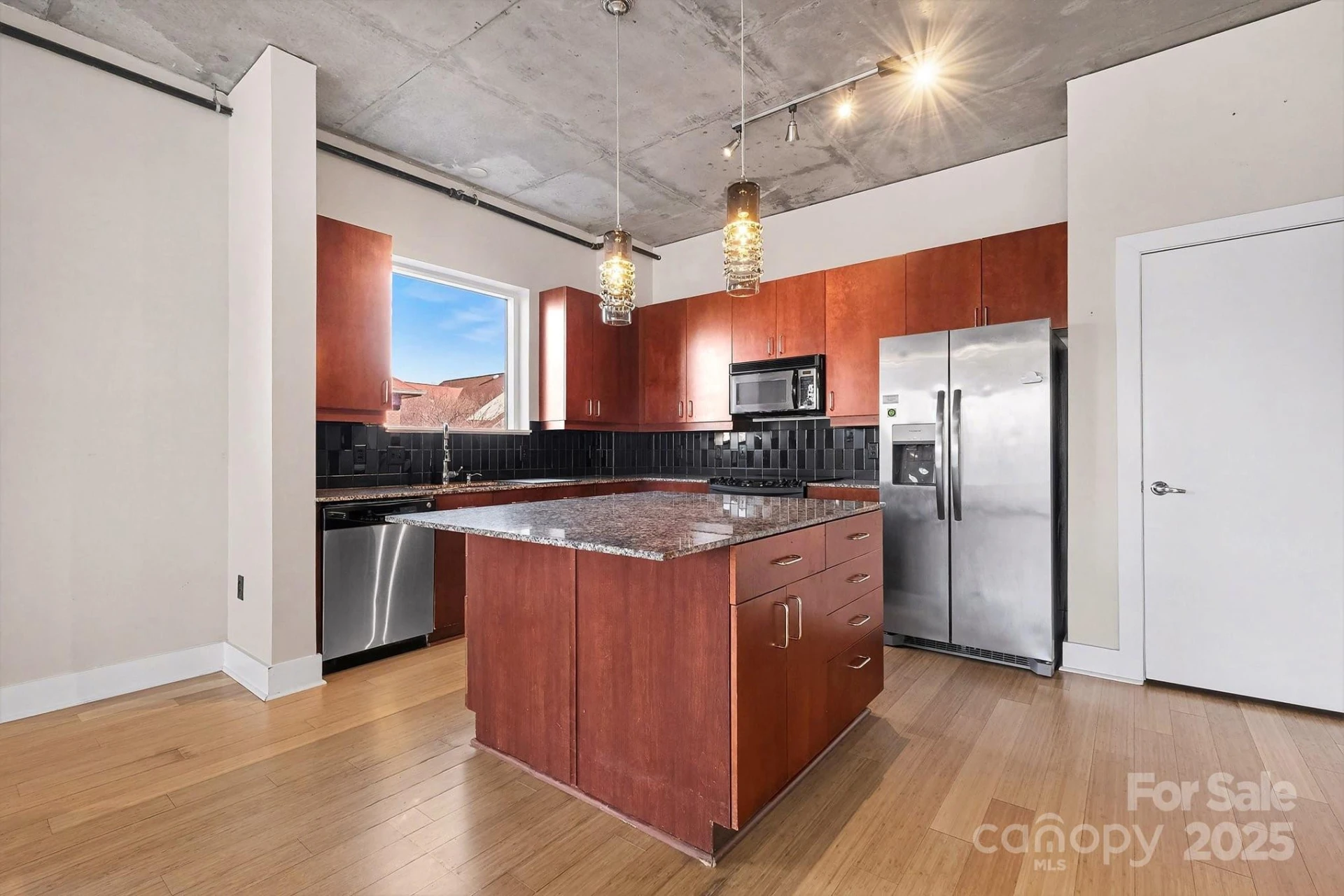 505 Sixth Street #304 - Photo 18