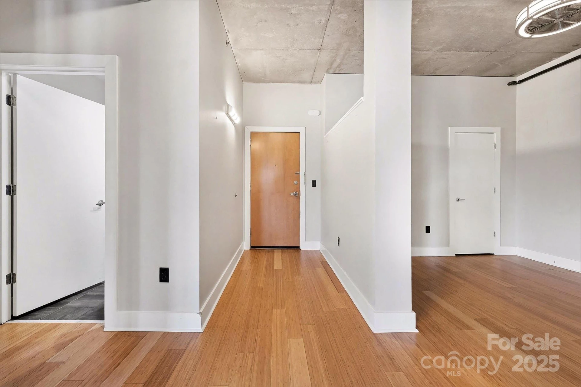 505 Sixth Street #304 - Photo 5