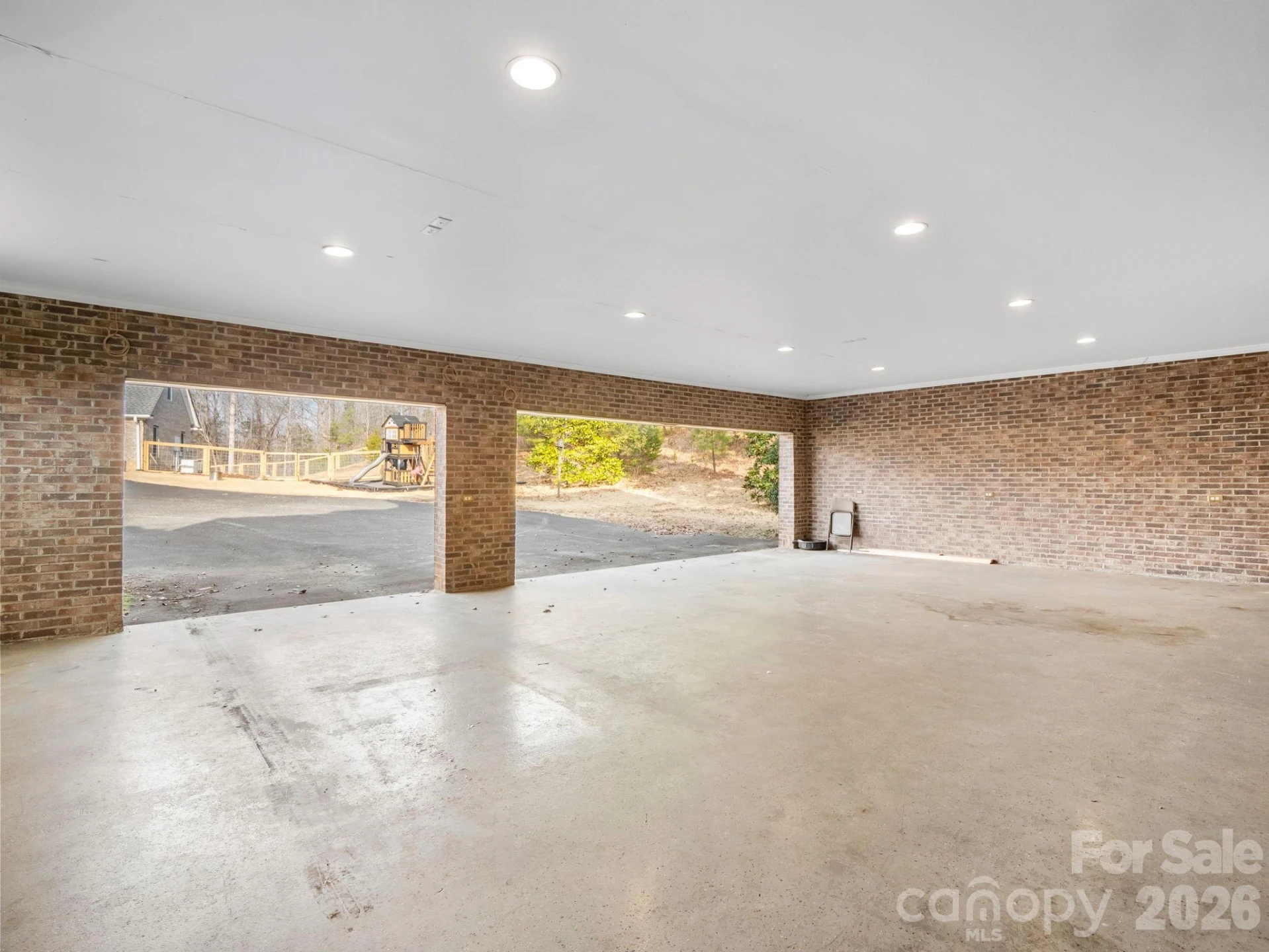 92 Rodaeo Drive - Photo 6