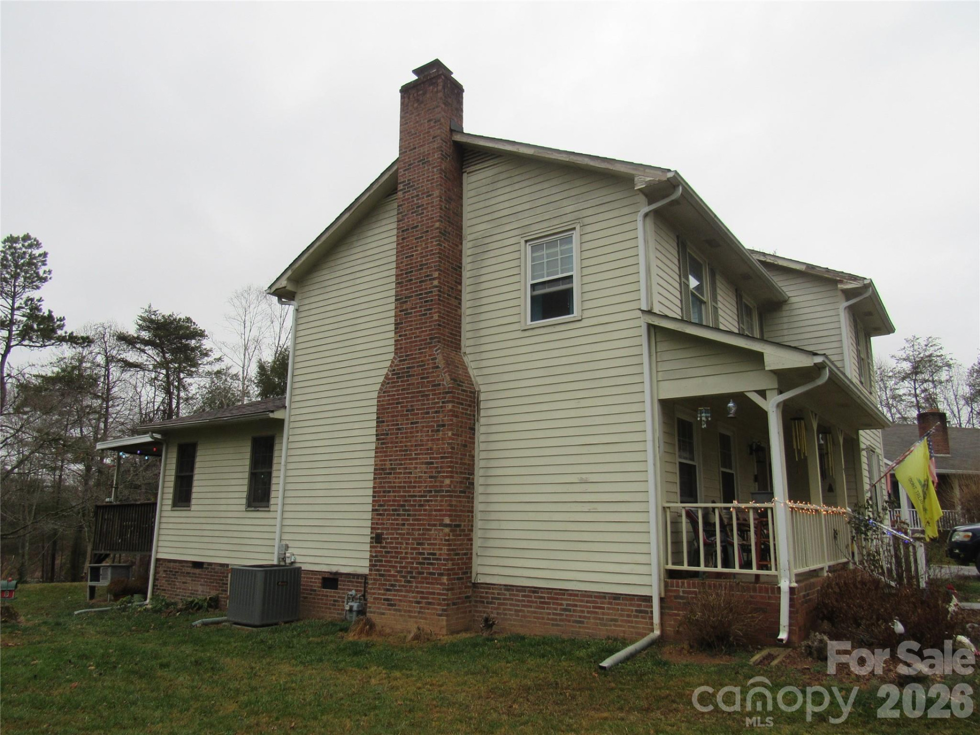 19 Westminster Drive - Photo 2