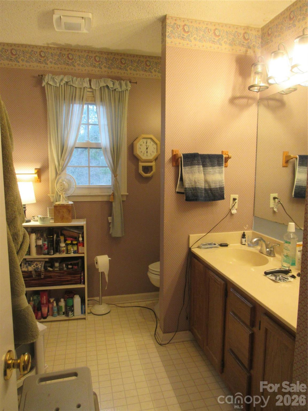 19 Westminster Drive - Photo 14