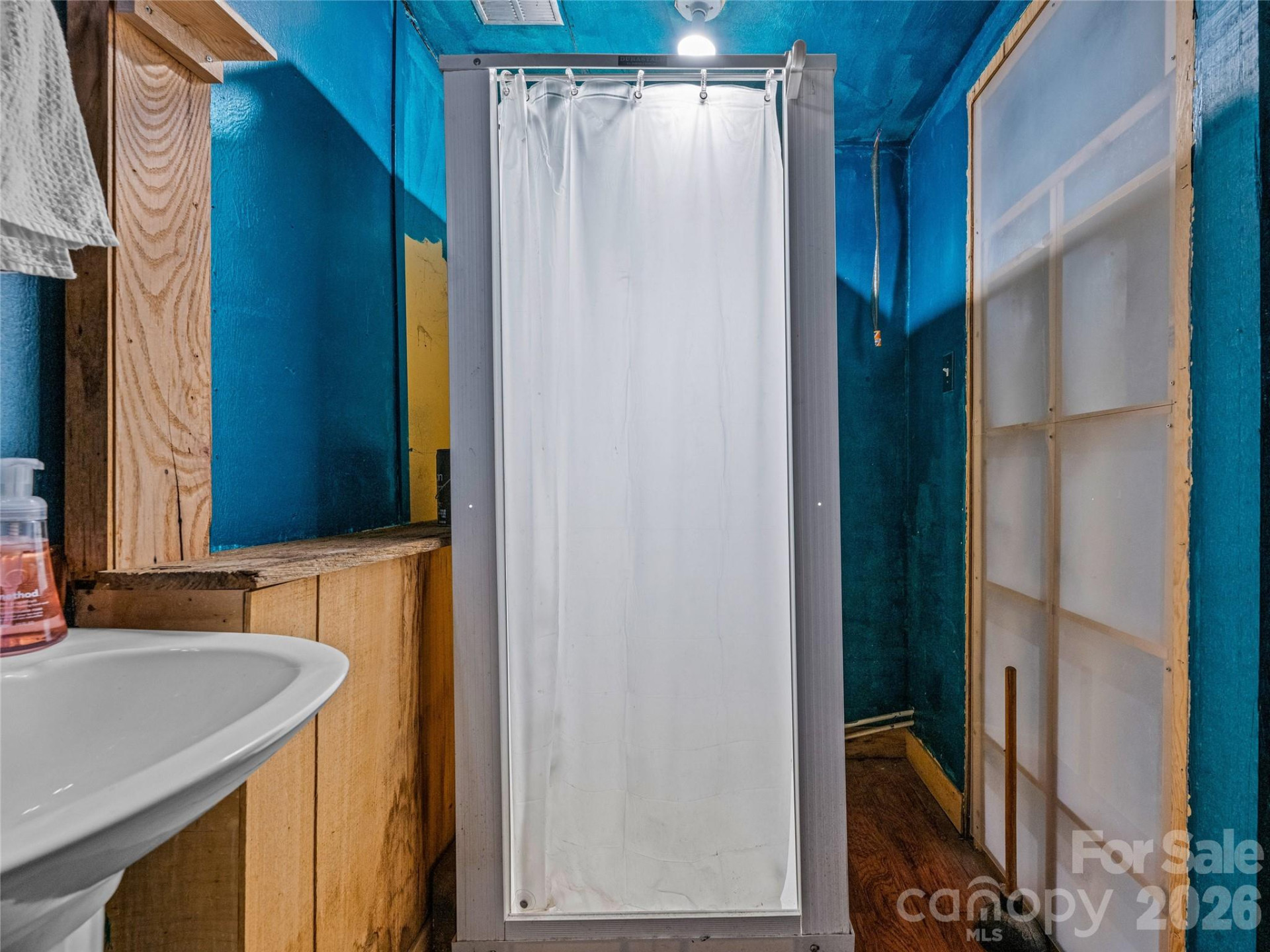 204 Sutton Avenue - Photo 21