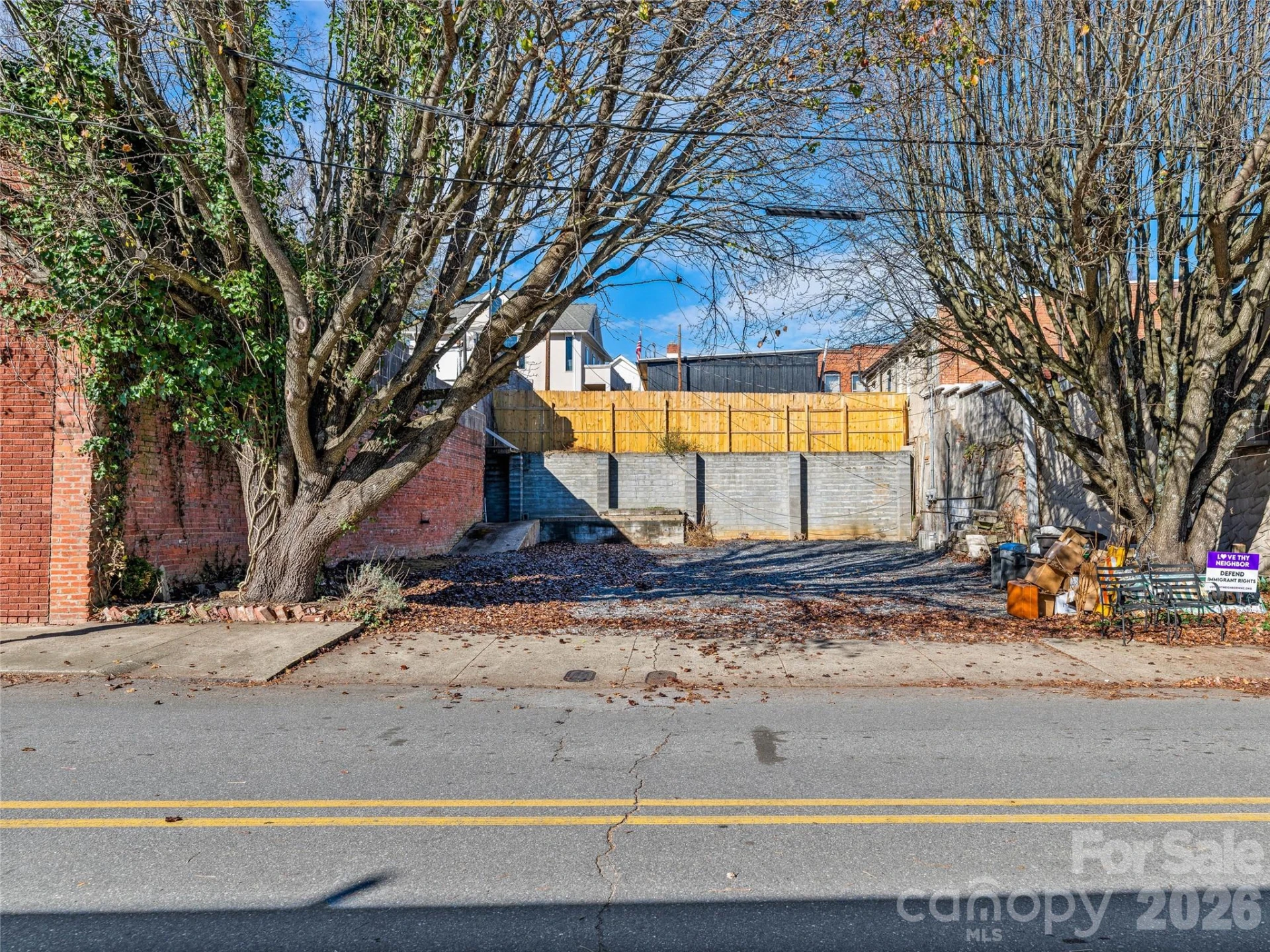 204 Sutton Avenue - Photo 32