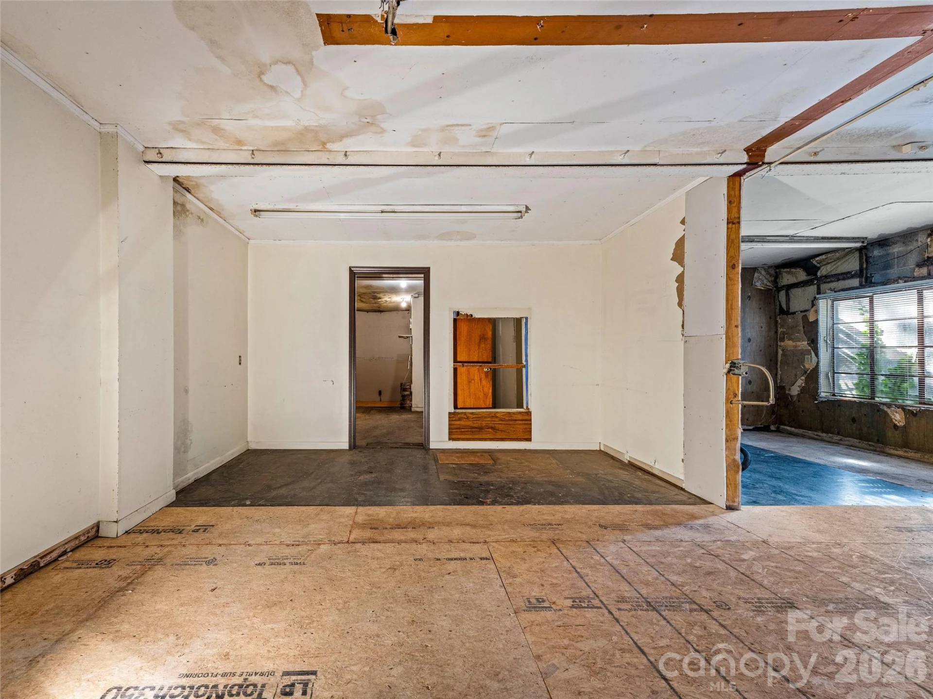 204 Sutton Avenue - Photo 38