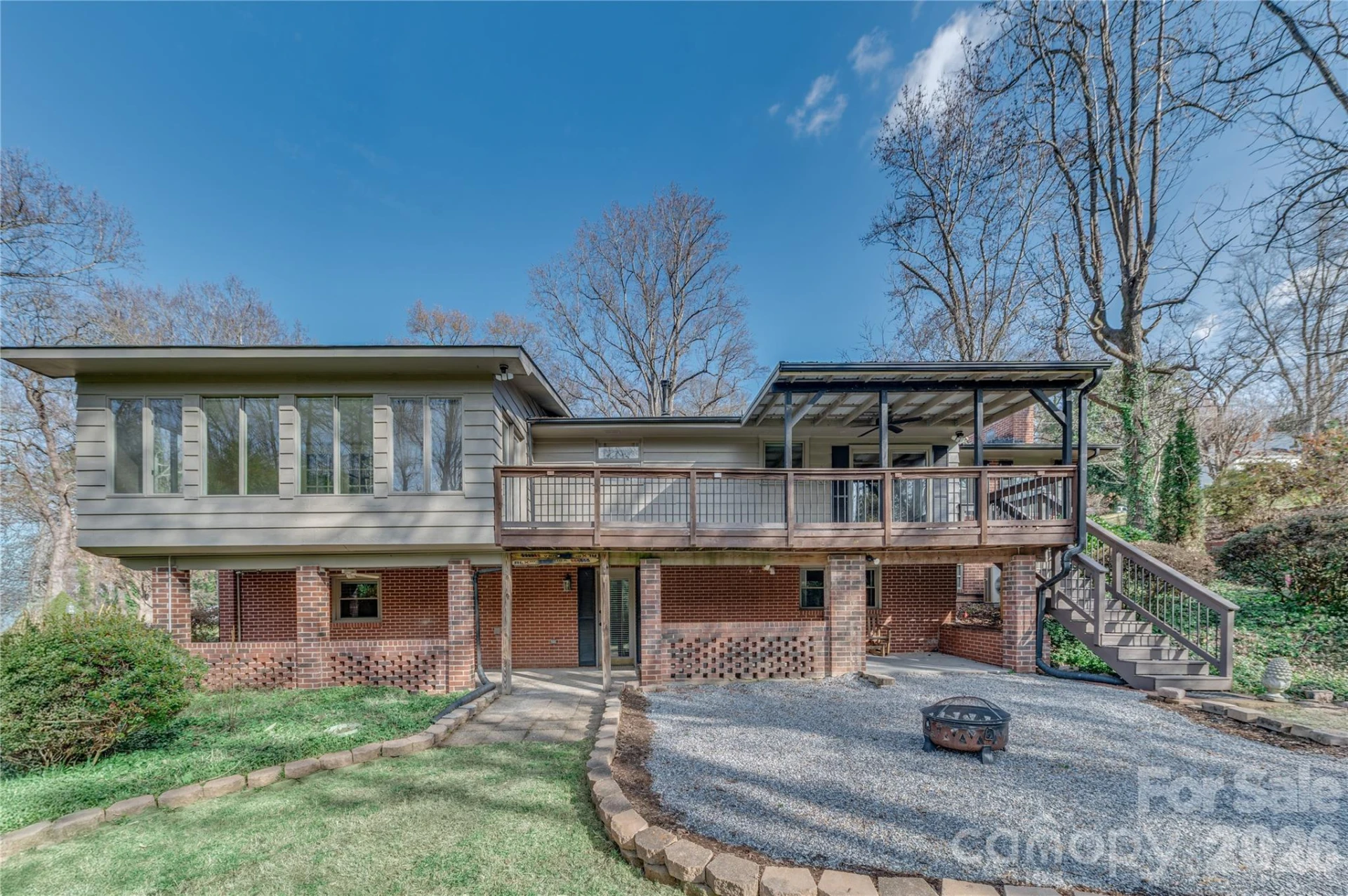 111 Kinwood Street - Photo 2