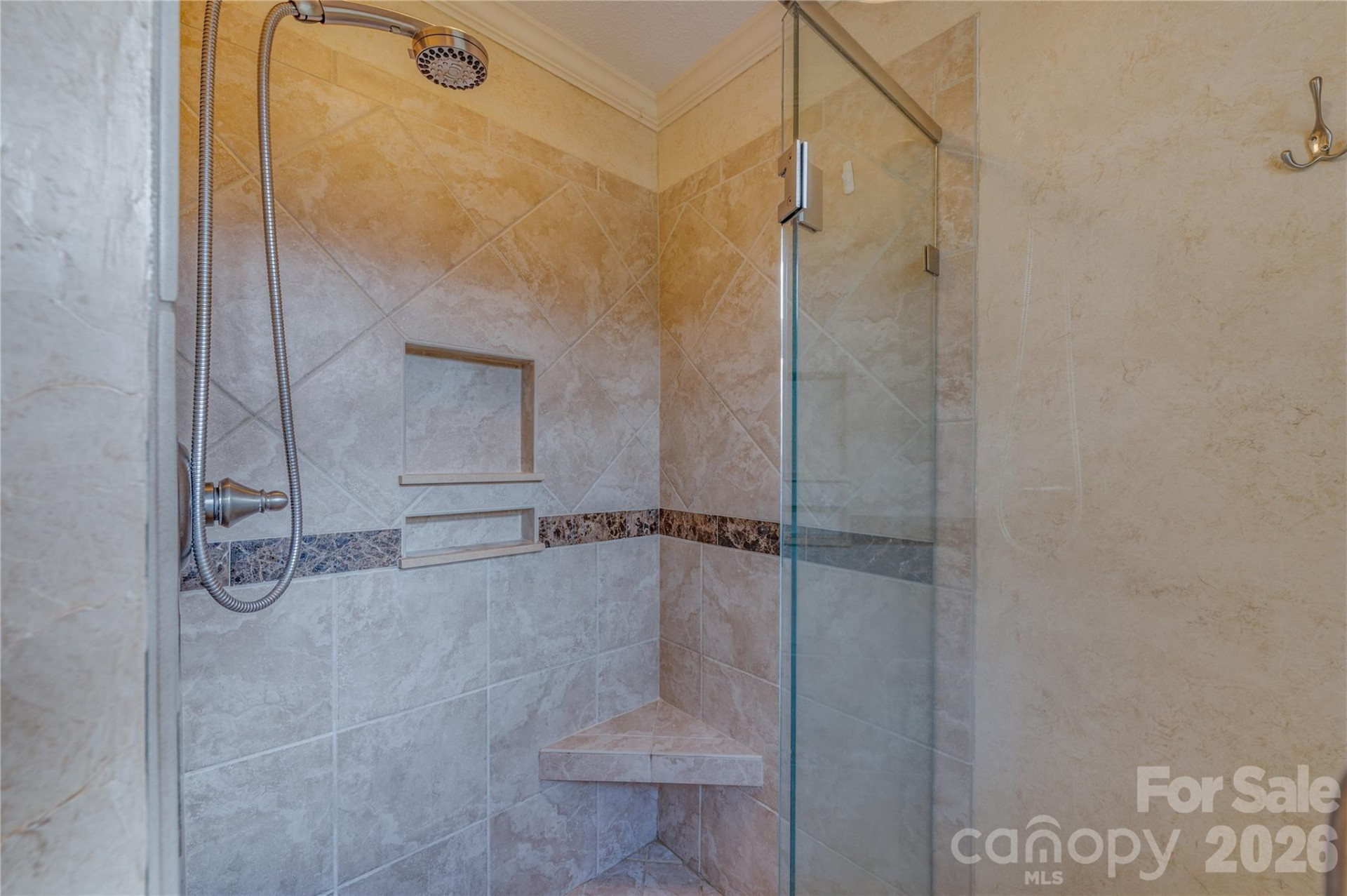 111 Kinwood Street - Photo 18