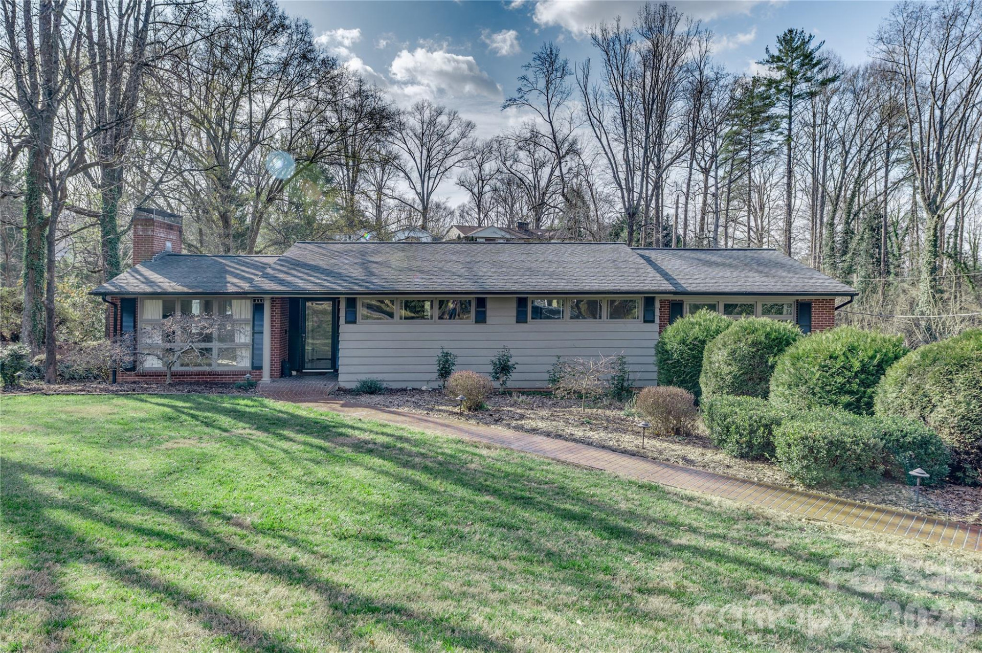 111 Kinwood Street - Photo 3