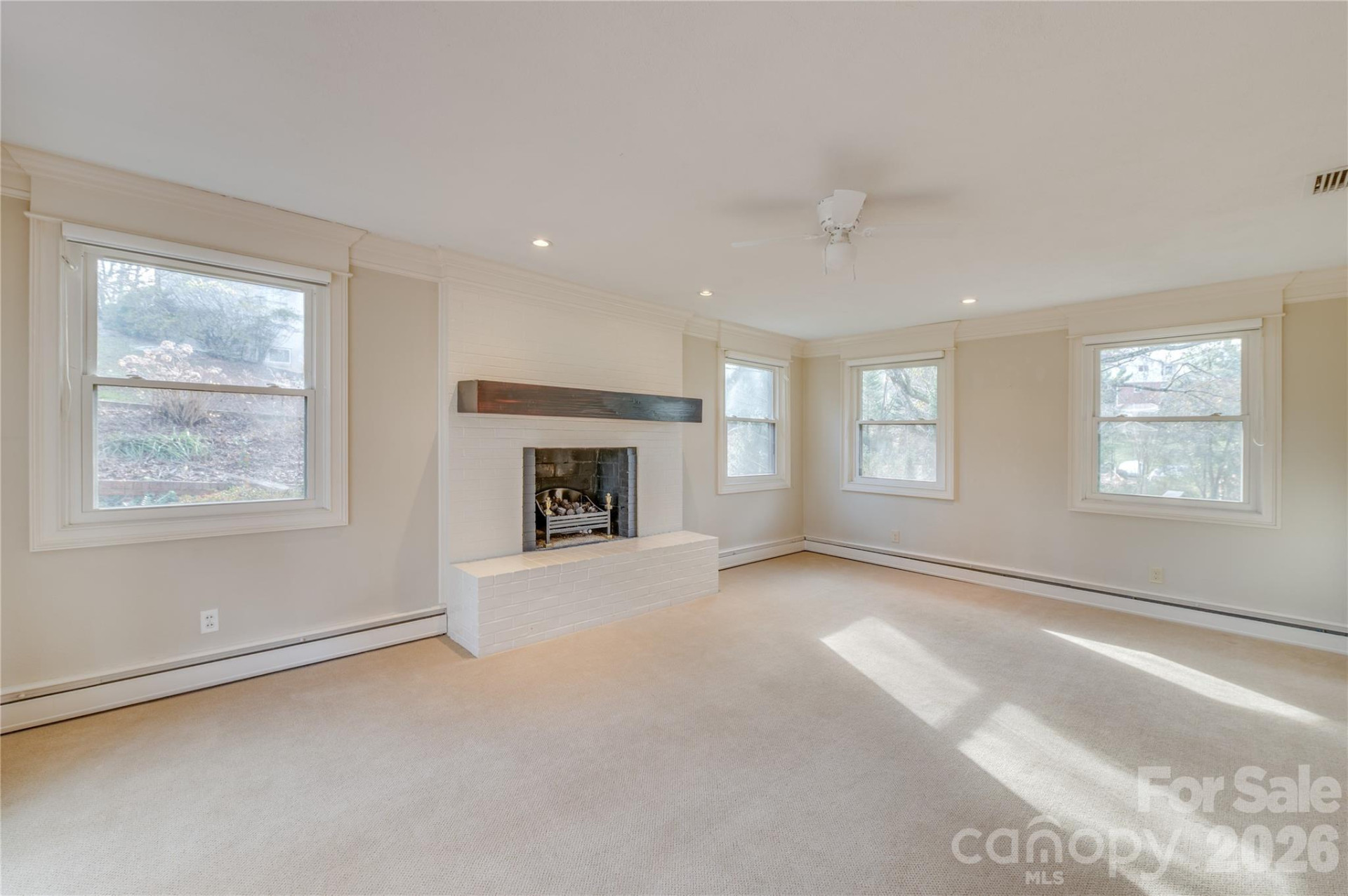 111 Kinwood Street - Photo 6