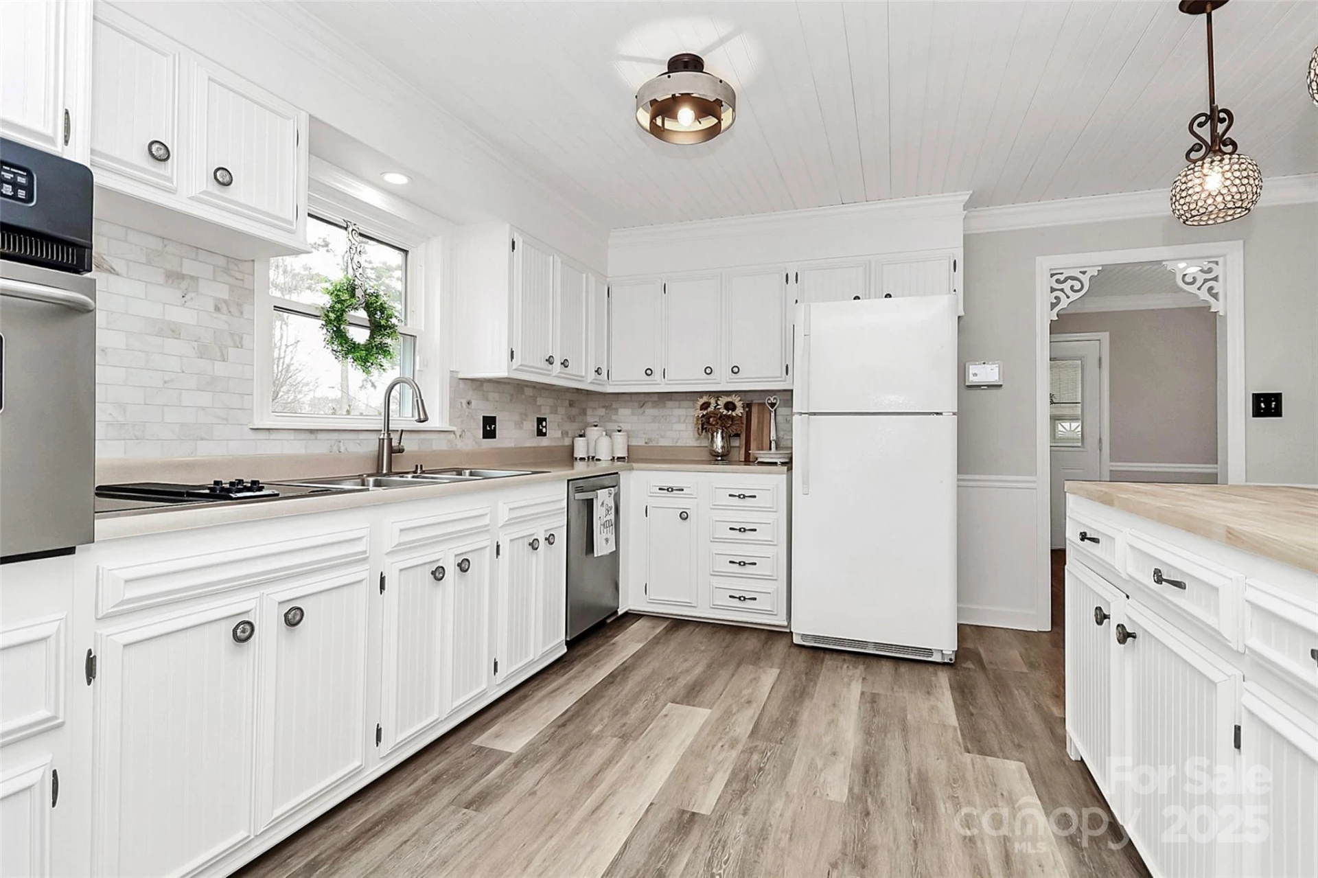 2468 Shaw Avenue - Photo 14