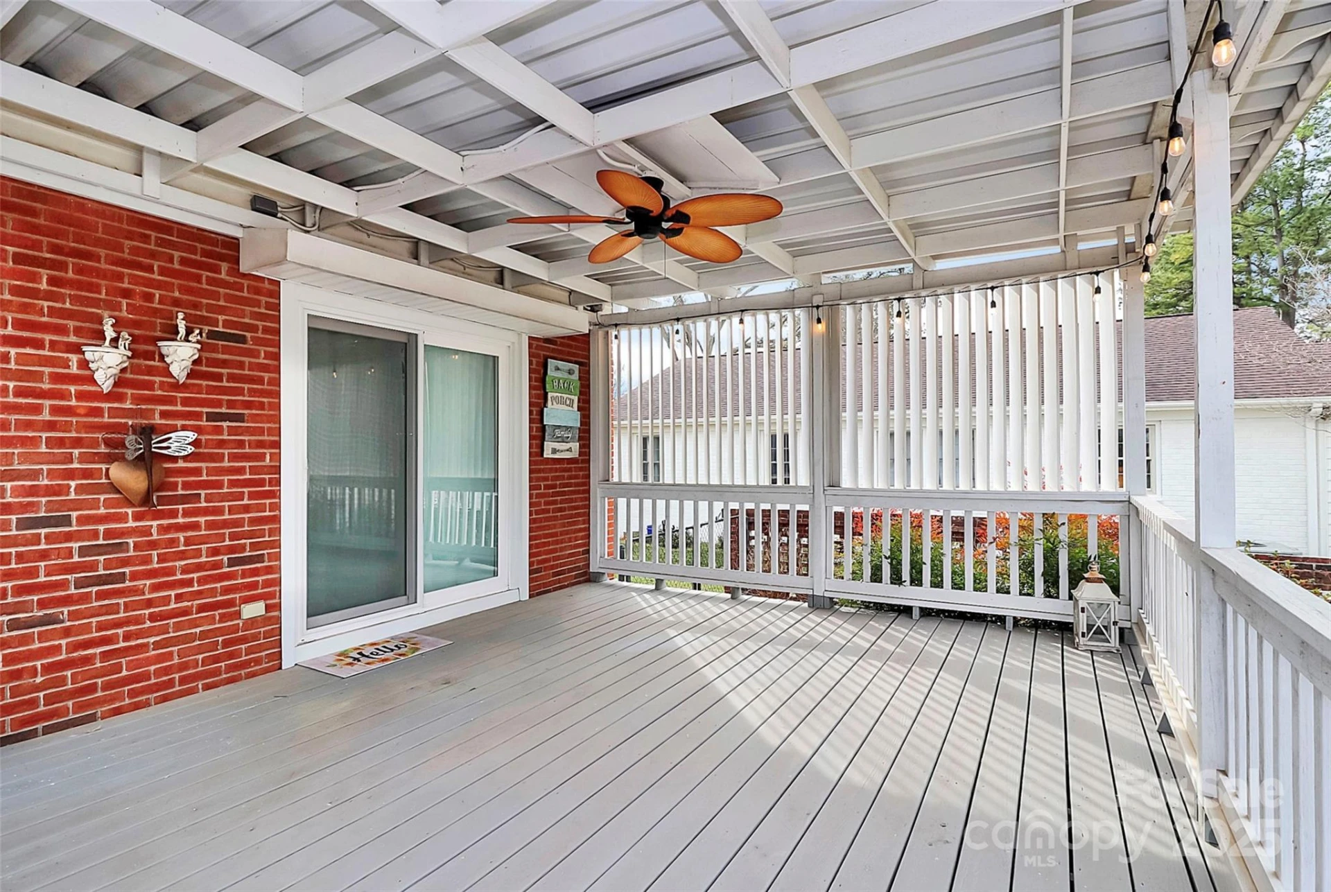 2468 Shaw Avenue - Photo 38