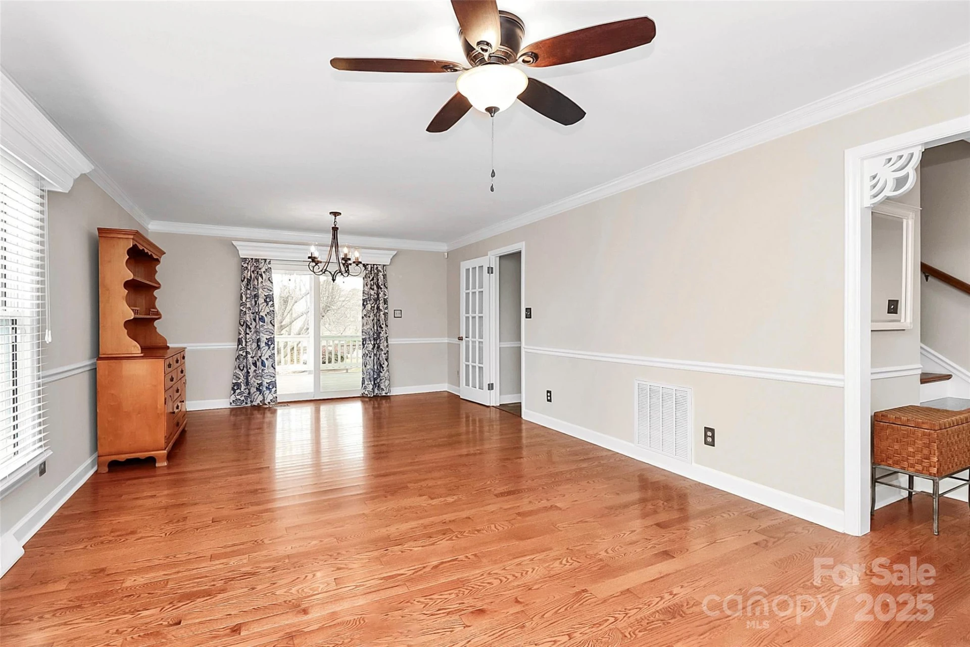 2468 Shaw Avenue - Photo 7