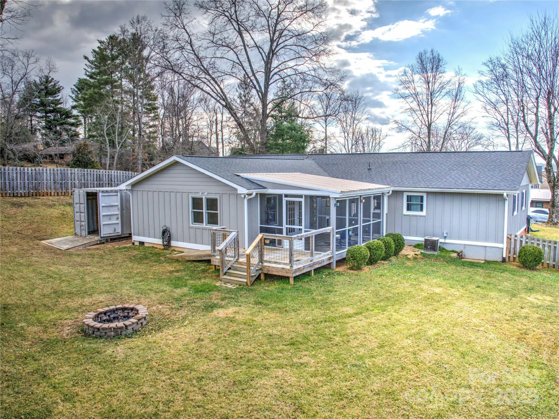 32 Southwicke Drive - Photo 2