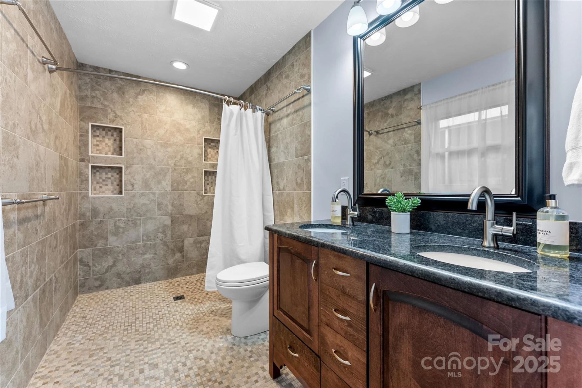 32 Southwicke Drive - Photo 20